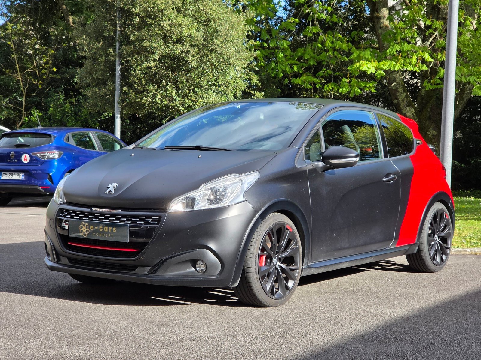 PEUGEOT 208 GTi by PEUGEOT SPORT – 1.6 THP 208ch BVM6