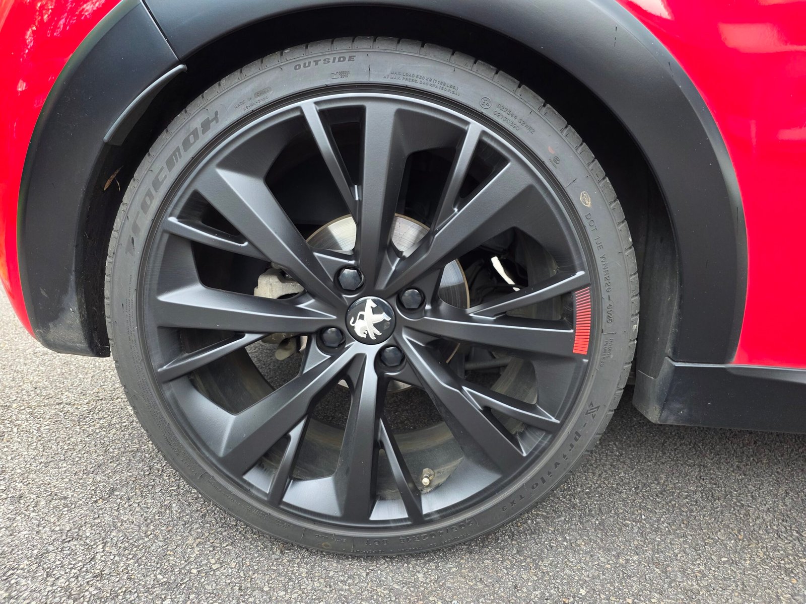 PEUGEOT 208 GTi by PEUGEOT SPORT – 1.6 THP 208ch BVM6