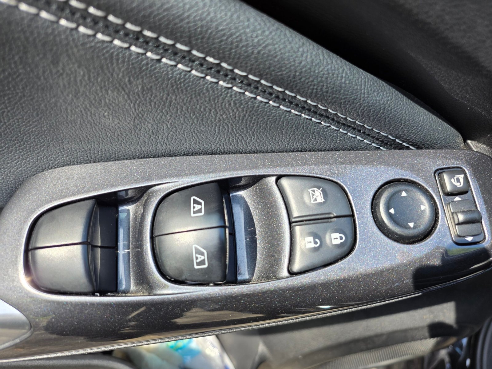 NISSAN JUKE TEKNA – 1.0 DIG-T 117ch BVM6