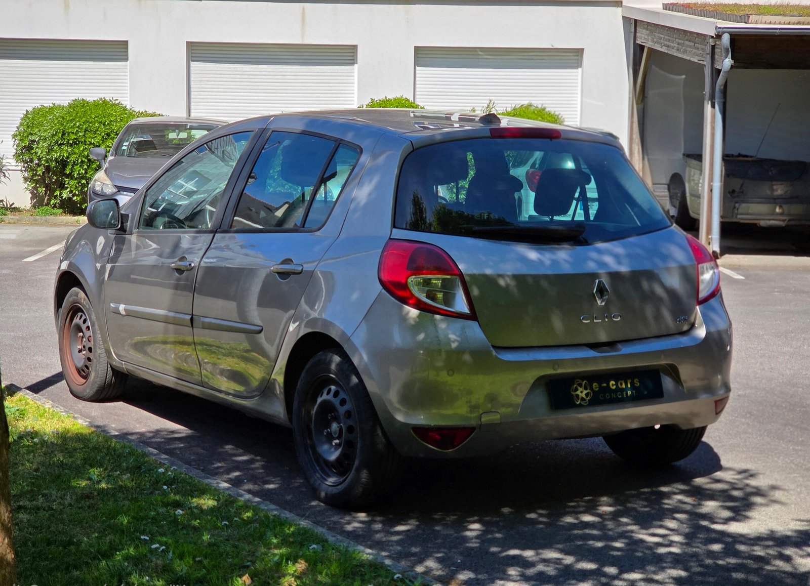 RENAULT CLIO 3 – 1.5 dCi 75ch BVM5