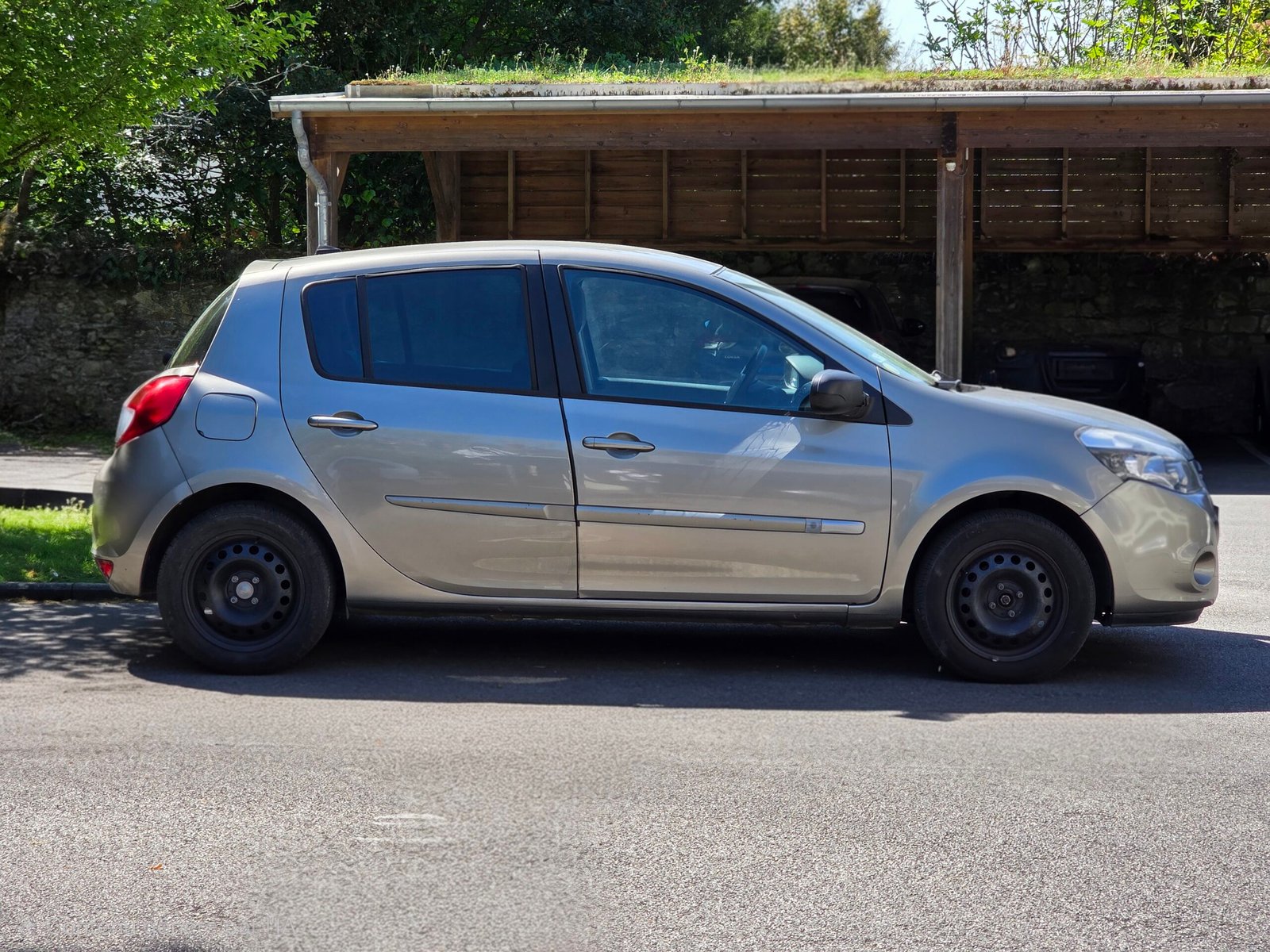 RENAULT CLIO 3 – 1.5 dCi 75ch BVM5