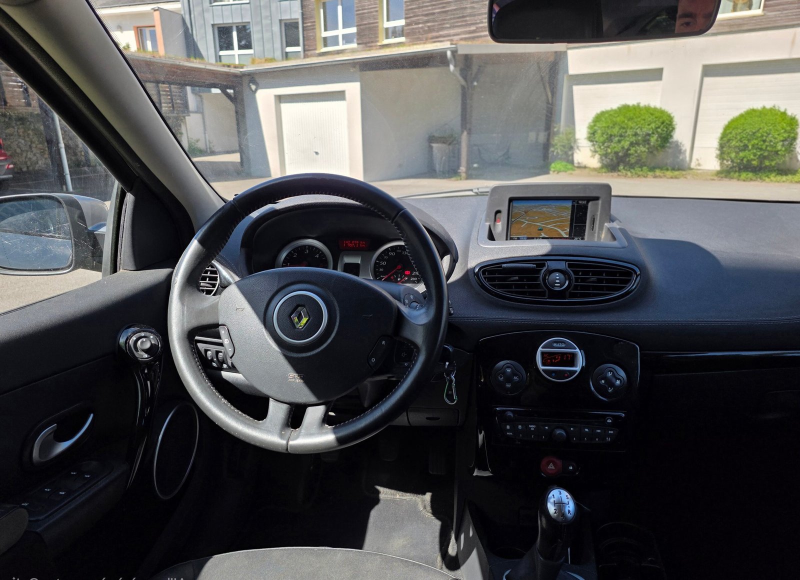 RENAULT CLIO 3 – 1.5 dCi 75ch BVM5