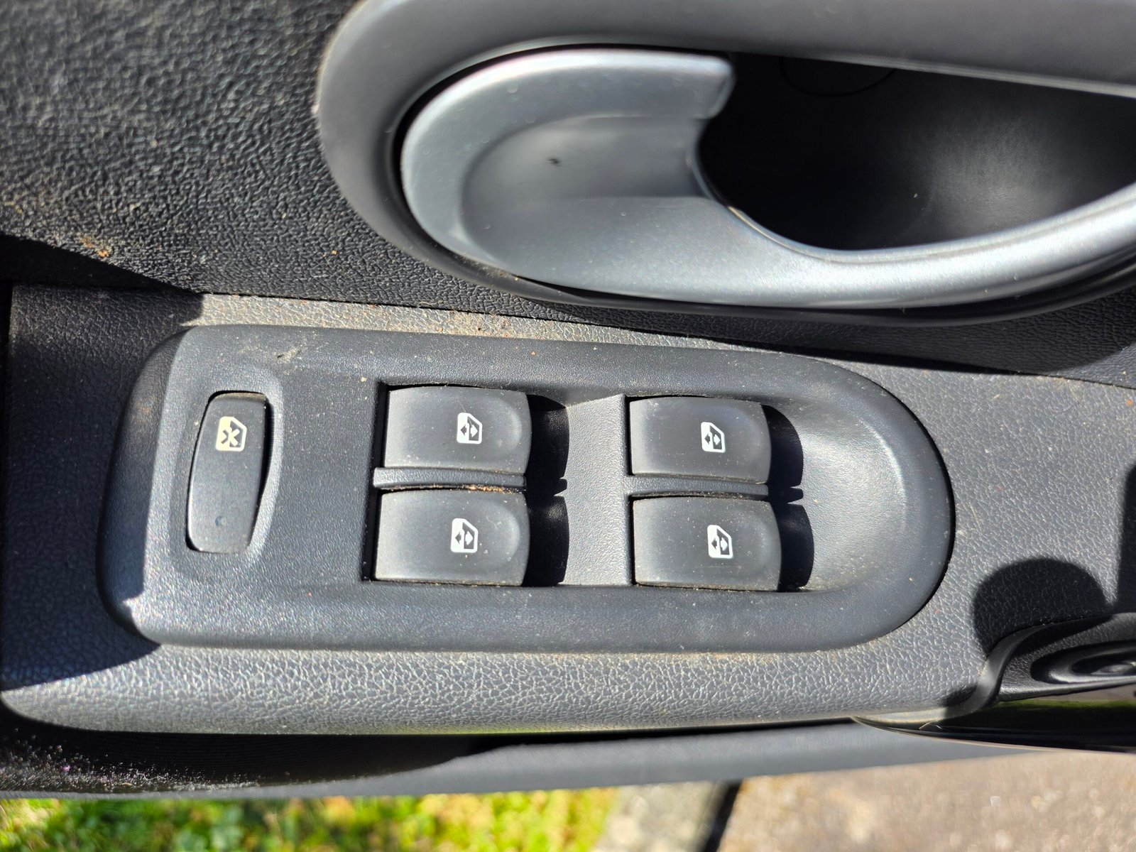 RENAULT CLIO 3 – 1.5 dCi 75ch BVM5