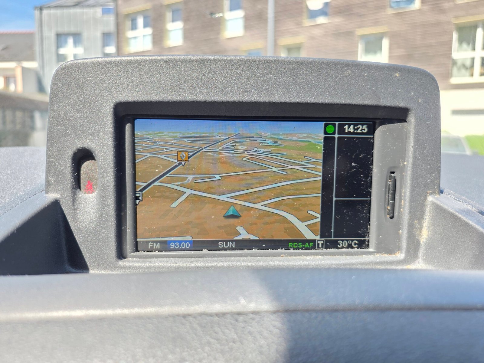 RENAULT CLIO 3 – 1.5 dCi 75ch BVM5