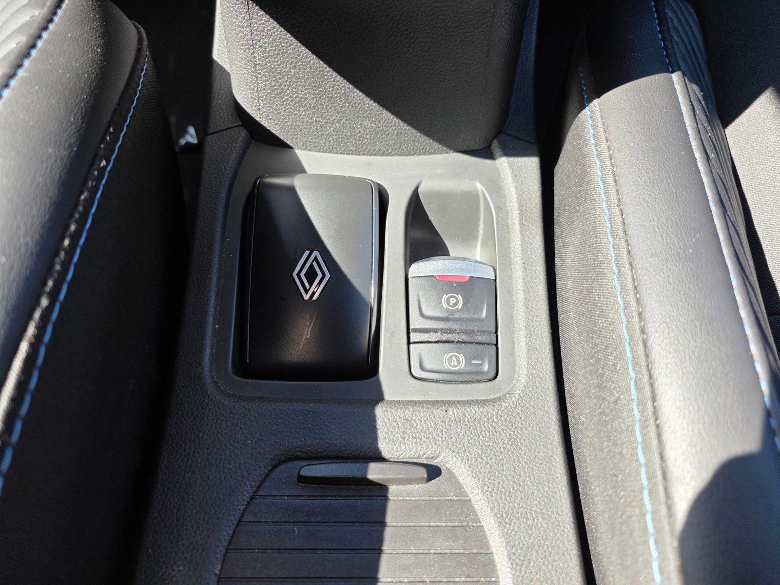 RENAULT CLIO V ESPRIT ALPINE – 1.0 TCe 90ch BVM6