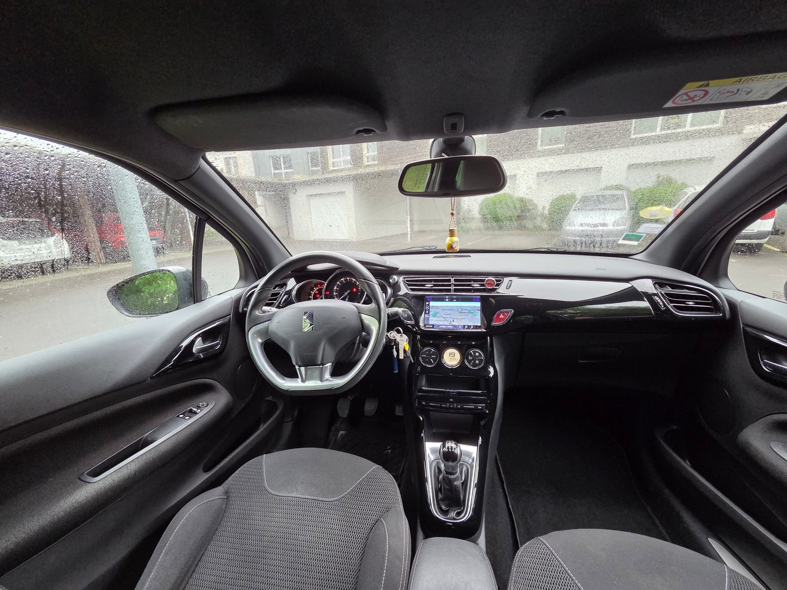 DS 3 SO CHIC – 1.6 BlueHDi 100ch BVM5