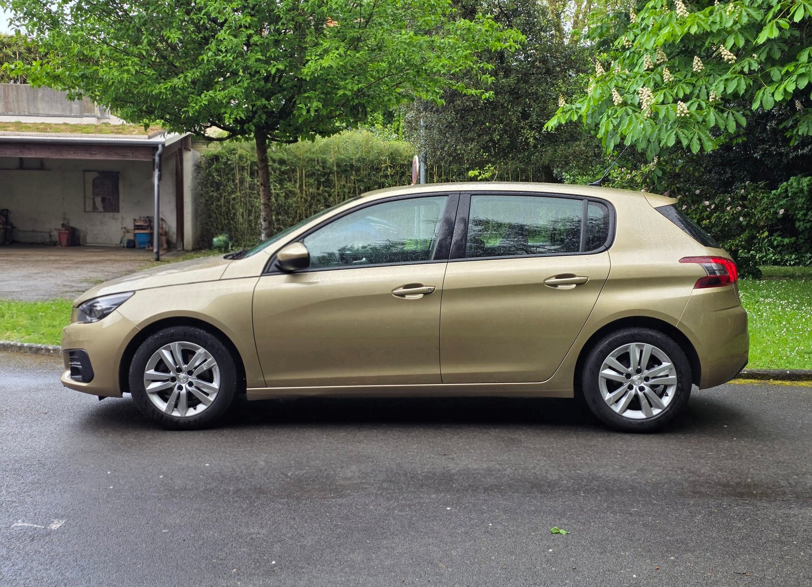 PEUGEOT 308 – 1.5 BlueHDi 130ch BVM6