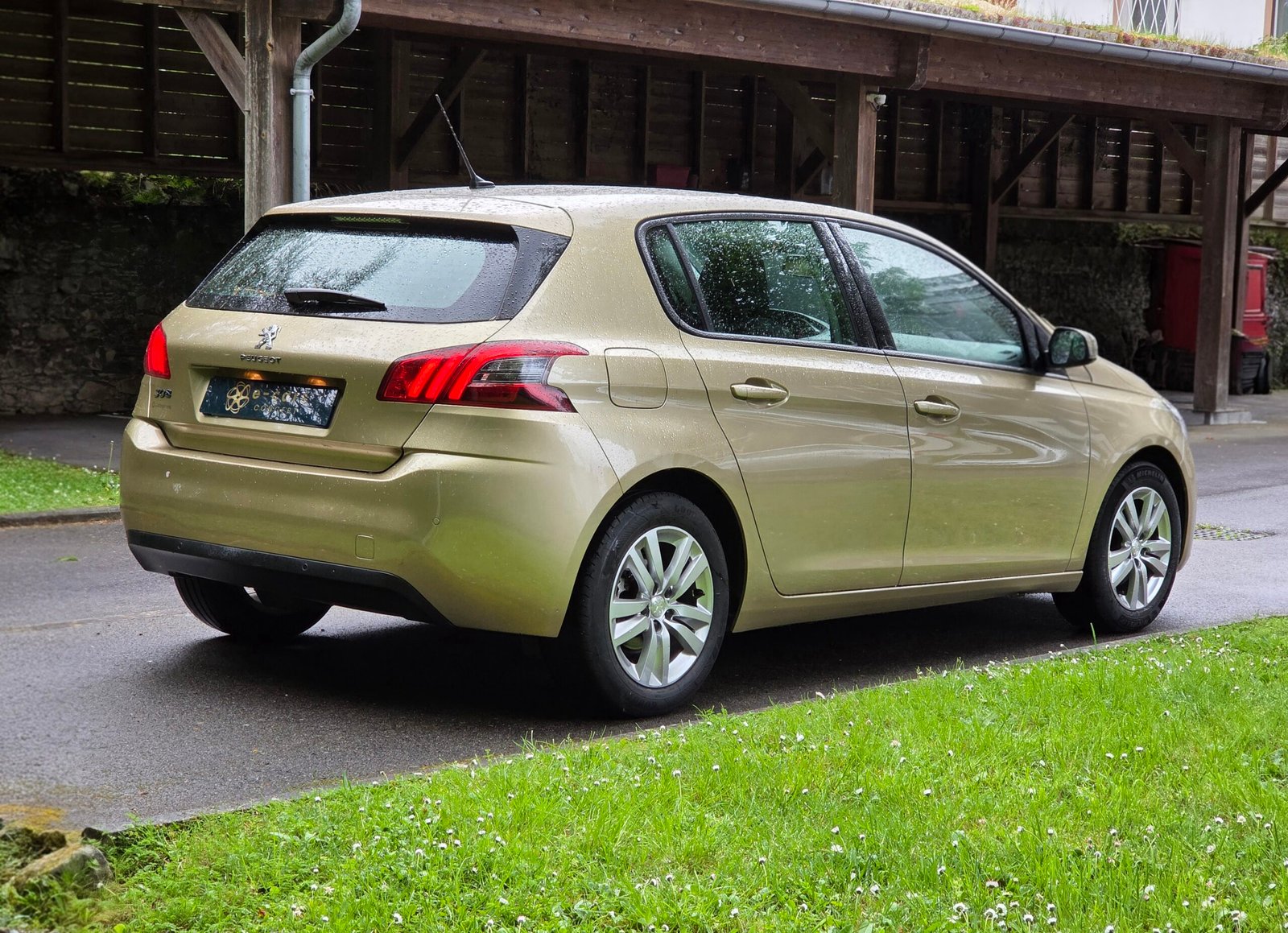 PEUGEOT 308 – 1.5 BlueHDi 130ch BVM6