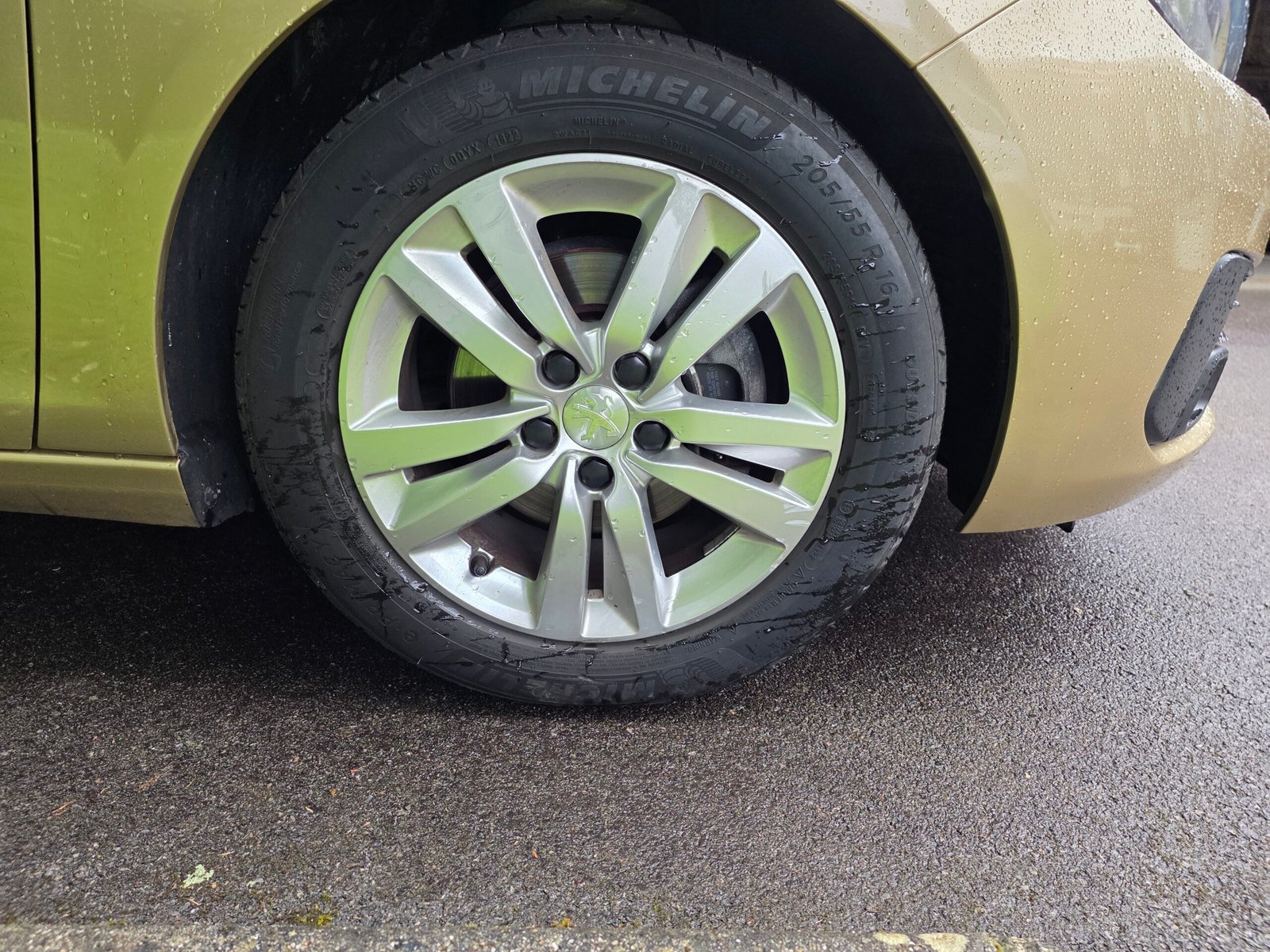 PEUGEOT 308 – 1.5 BlueHDi 130ch BVM6