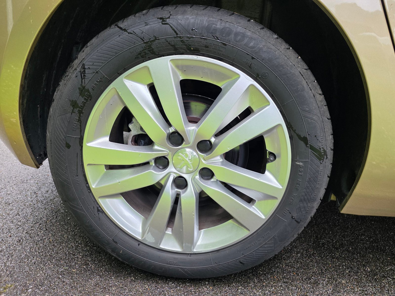 PEUGEOT 308 – 1.5 BlueHDi 130ch BVM6