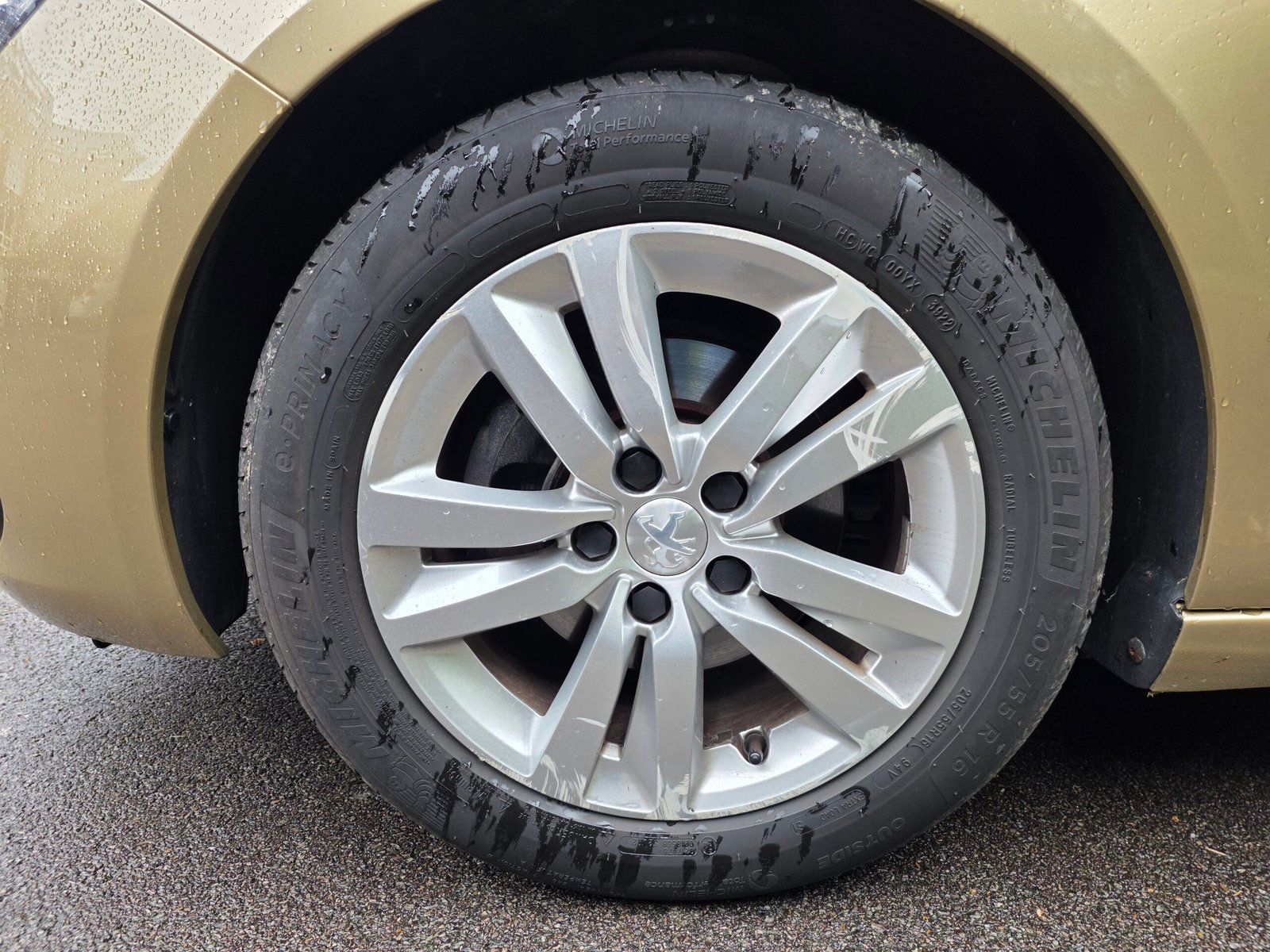 PEUGEOT 308 – 1.5 BlueHDi 130ch BVM6