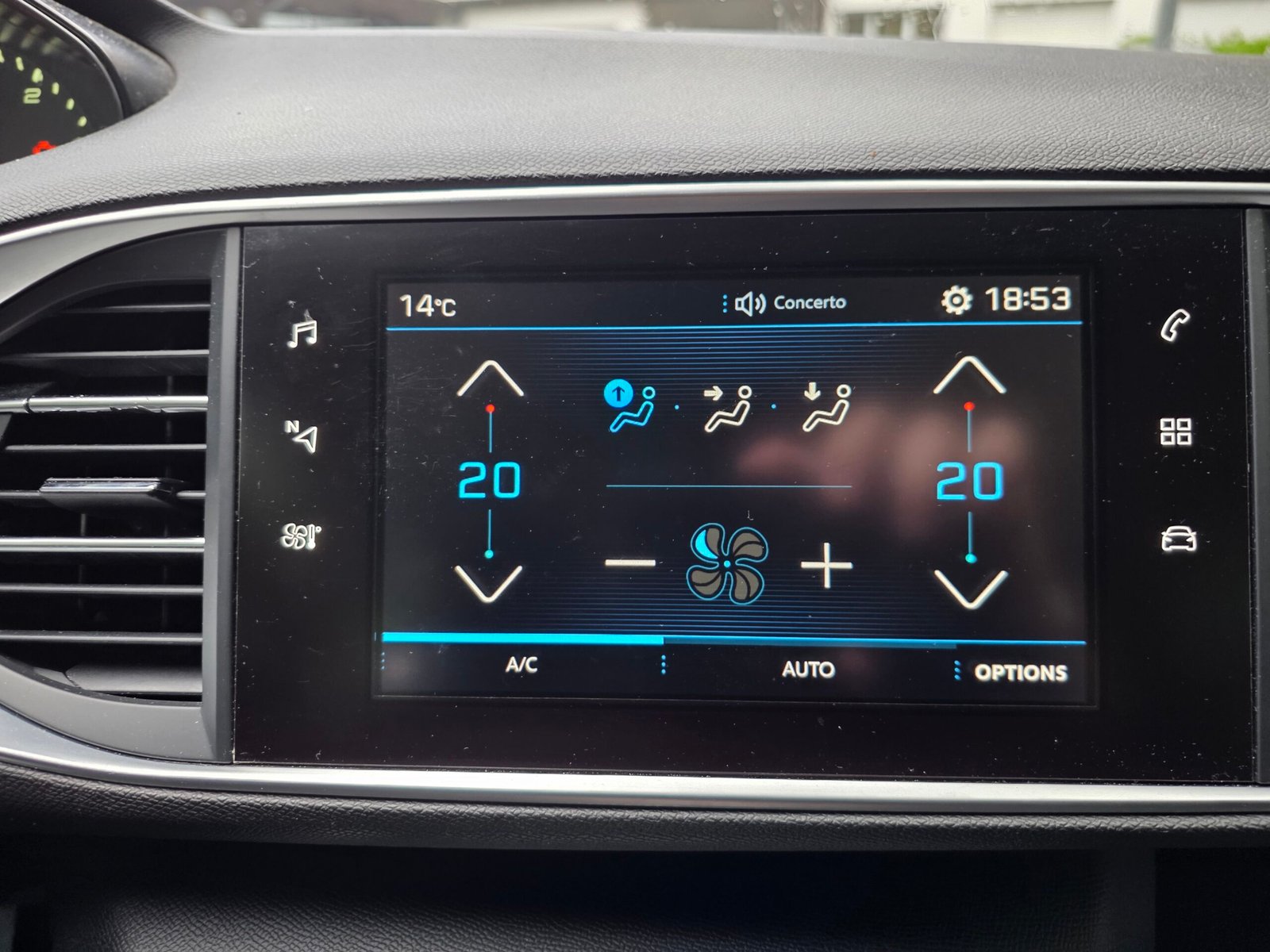 PEUGEOT 308 – 1.5 BlueHDi 130ch BVM6