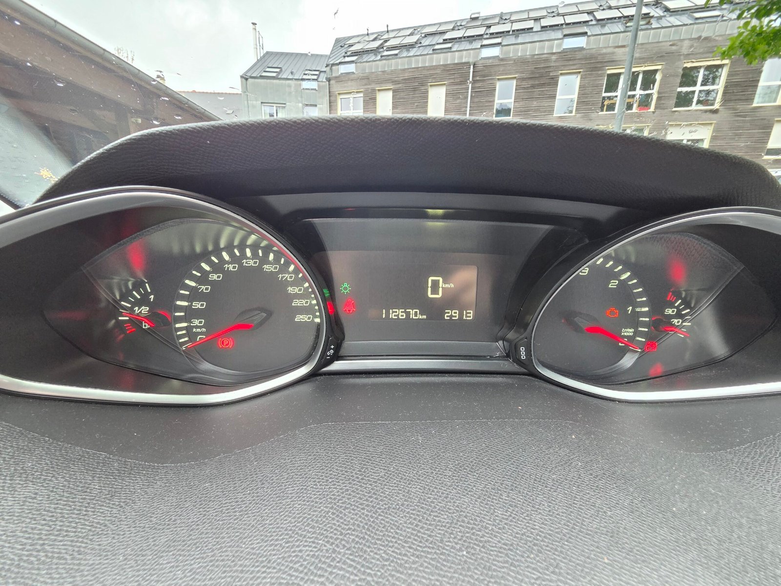 PEUGEOT 308 – 1.5 BlueHDi 130ch BVM6