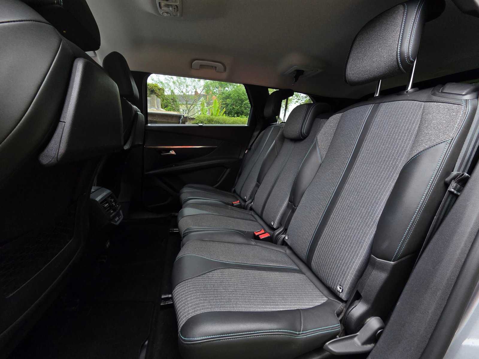 PEUGEOT 5008 ALLURE – 1.5 BlueHDi 130ch EAT8