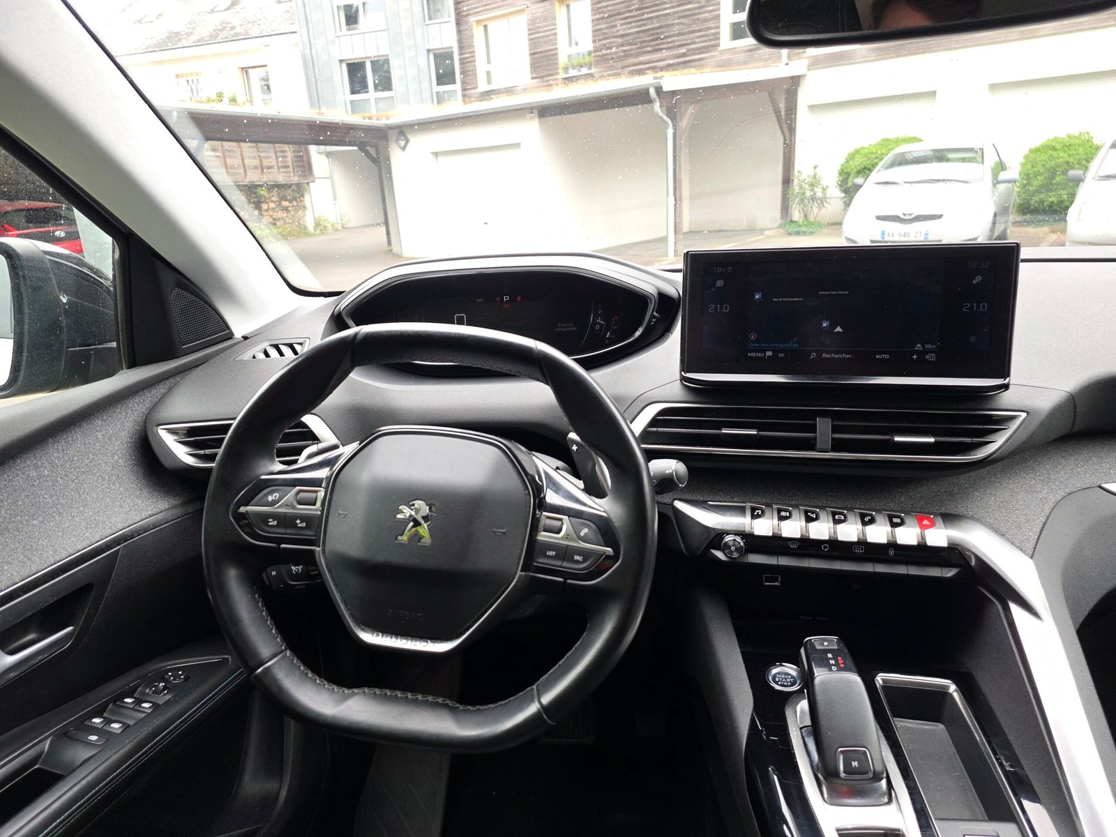 PEUGEOT 5008 ALLURE – 1.5 BlueHDi 130ch EAT8