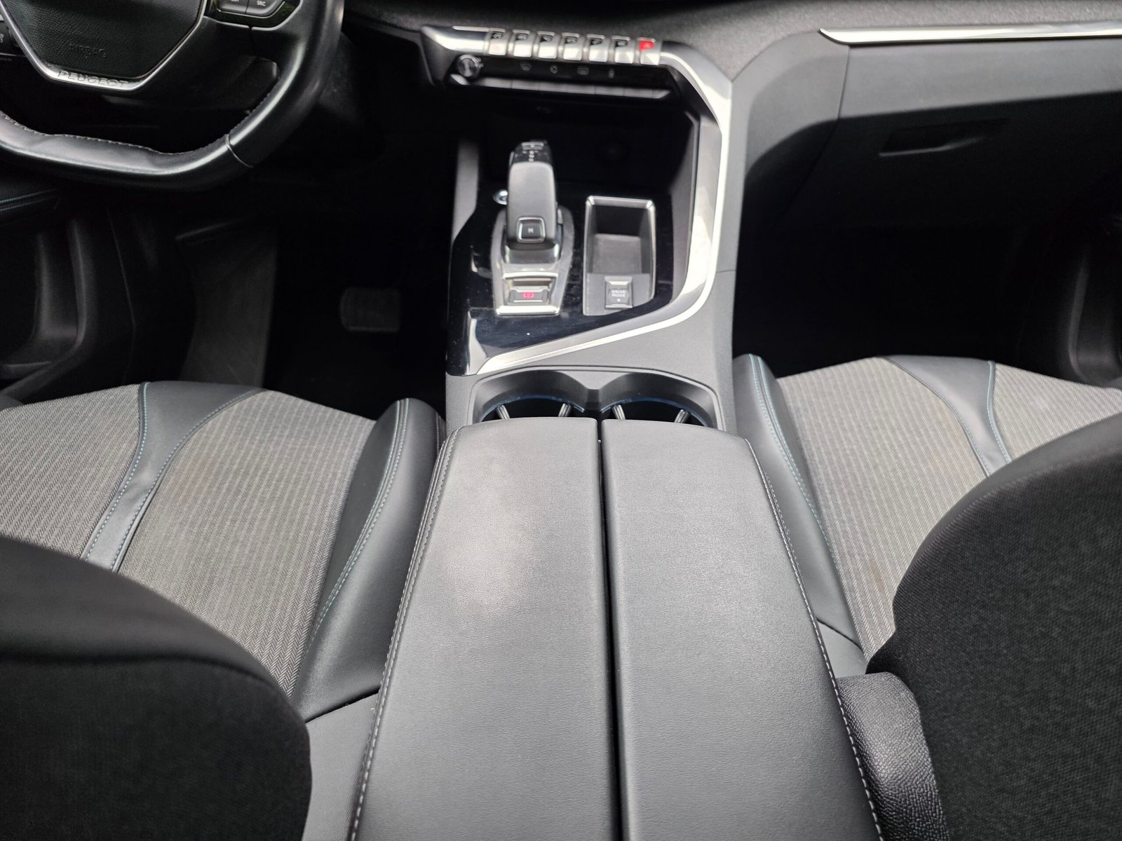 PEUGEOT 5008 ALLURE – 1.5 BlueHDi 130ch EAT8