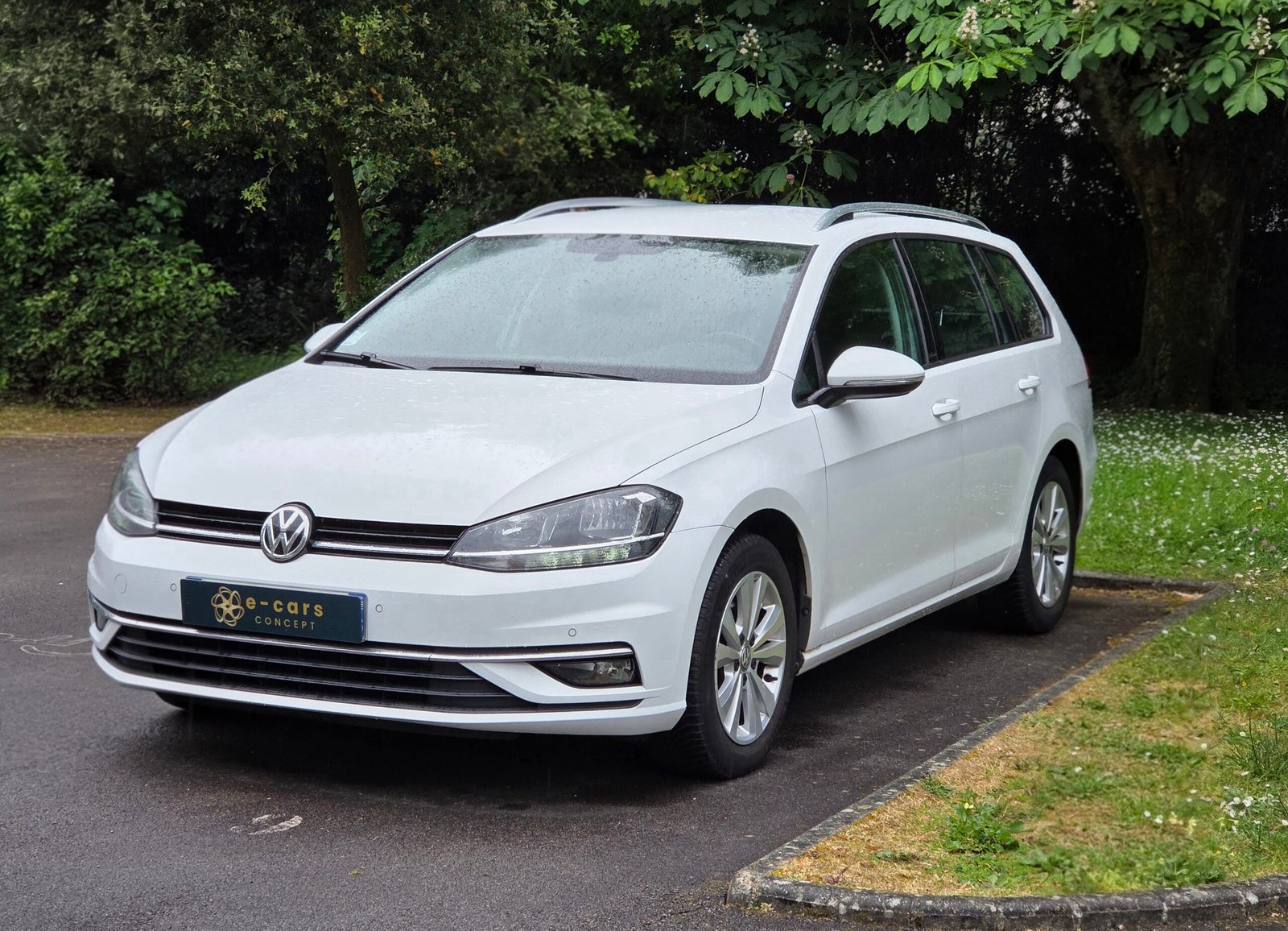 VOLKSWAGEN GOLF VII SW FIRST EDITION – 1.4 TSI 125ch DSG7
