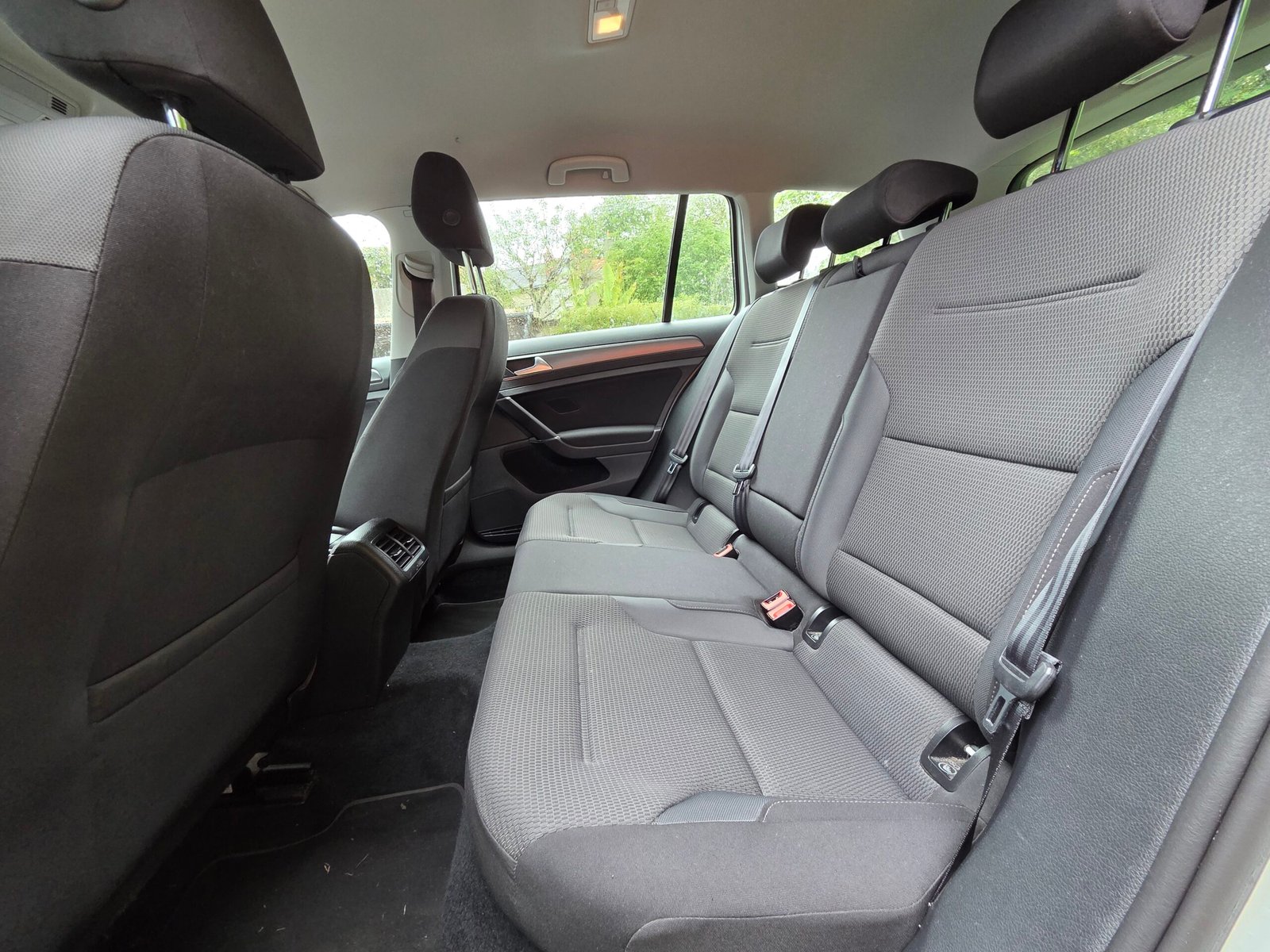 VOLKSWAGEN GOLF VII SW FIRST EDITION – 1.4 TSI 125ch DSG7