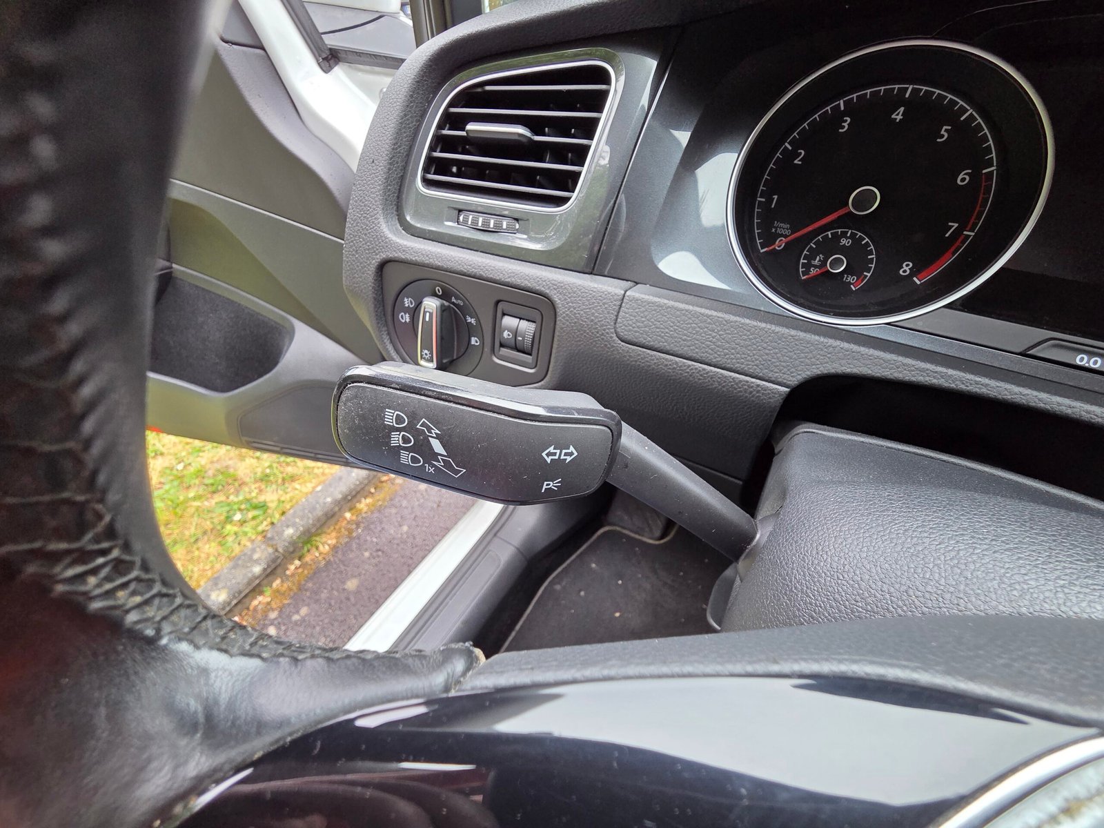 VOLKSWAGEN GOLF VII SW FIRST EDITION – 1.4 TSI 125ch DSG7