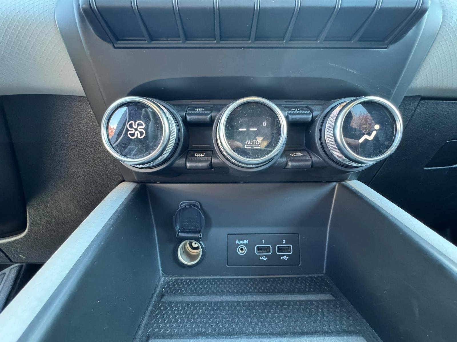 RENAULT Captur II E-TECH 1.6 158 Plug in Hybrid S&S Boîte auto INTENS