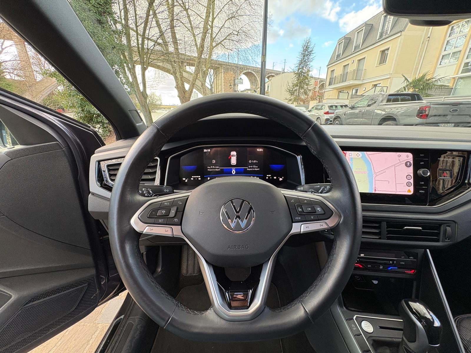 VOLKSWAGEN Polo VI “R-Line” 1.0 TSI 110ch