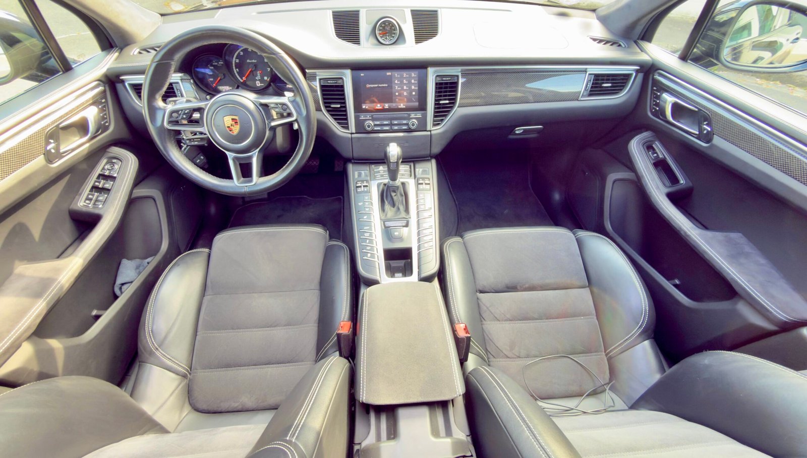 Porsche Macan turbo pack performance 442 cv