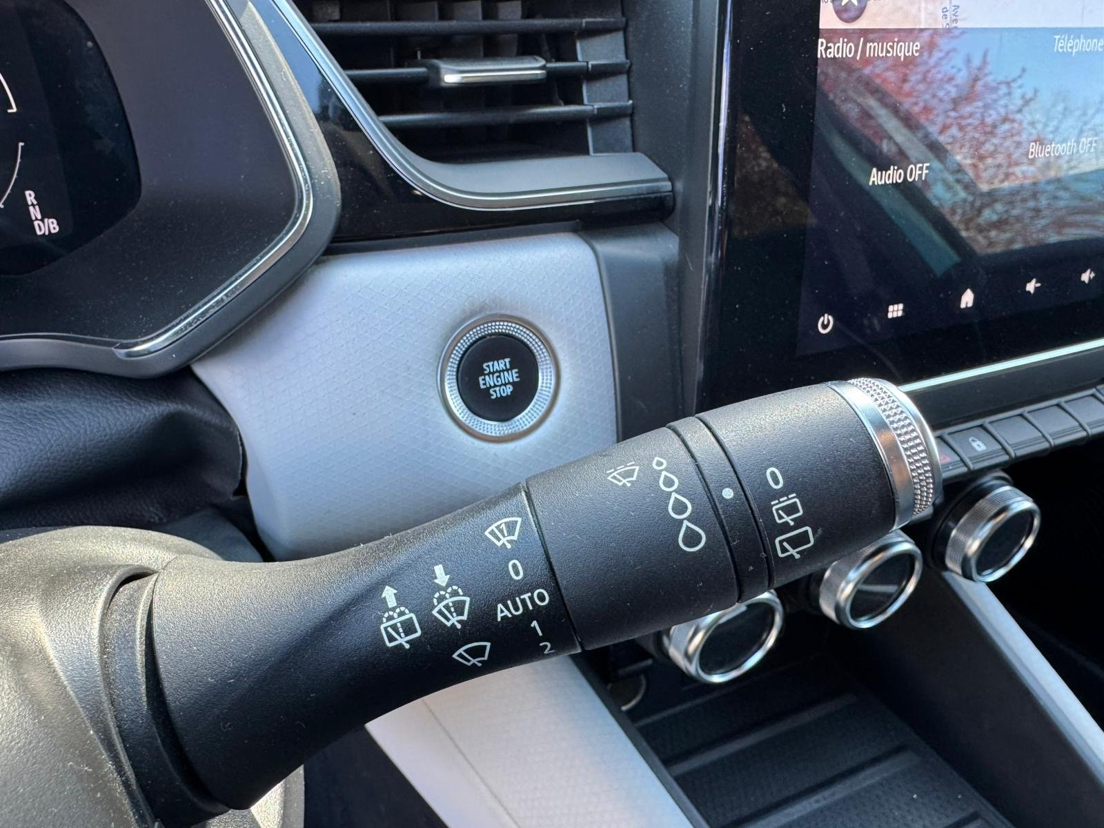 RENAULT Captur II E-TECH 1.6 158 Plug in Hybrid S&S Boîte auto INTENS