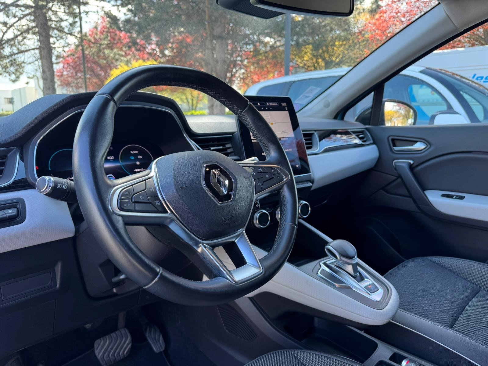 RENAULT Captur II E-TECH 1.6 158 Plug in Hybrid S&S Boîte auto INTENS