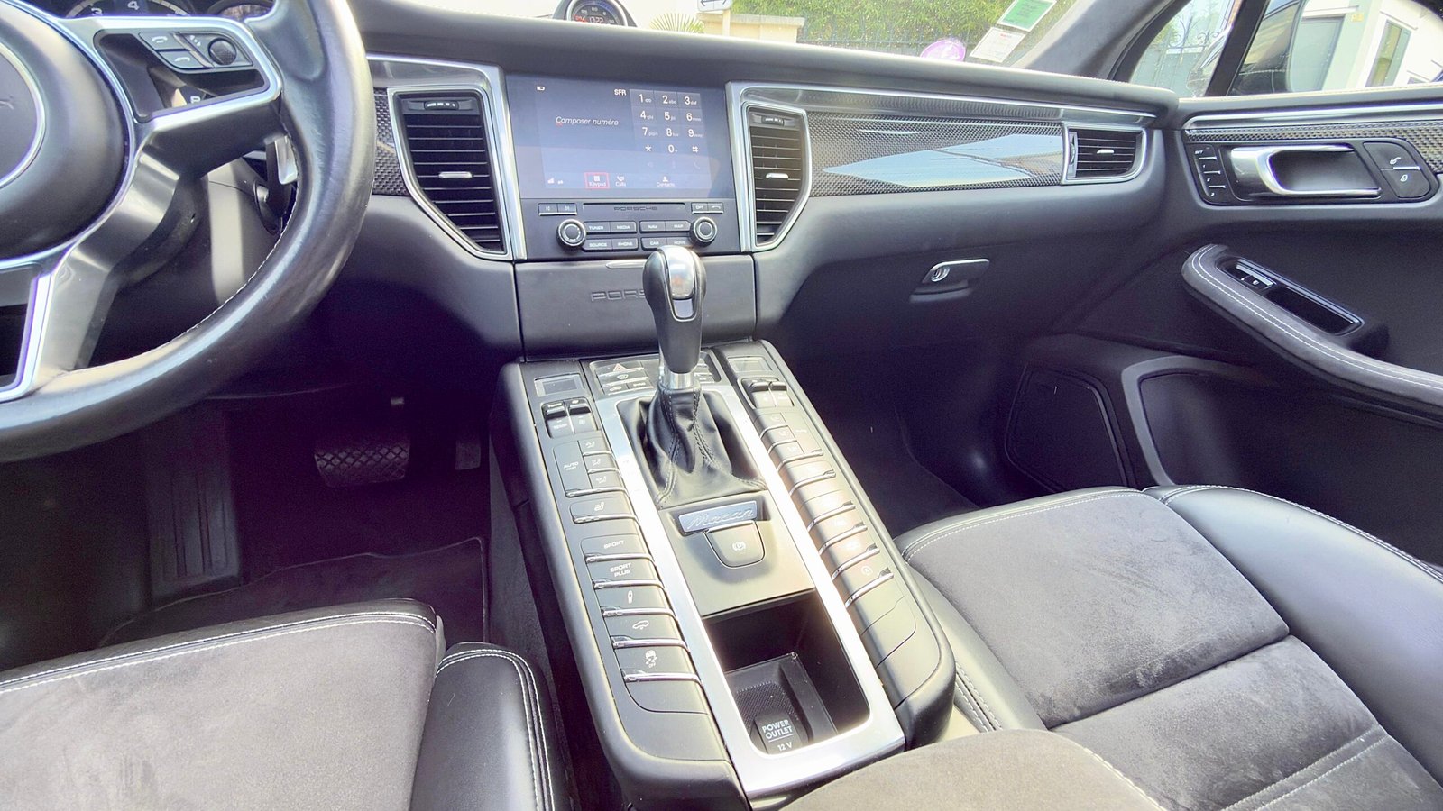 Porsche Macan turbo pack performance 442 cv