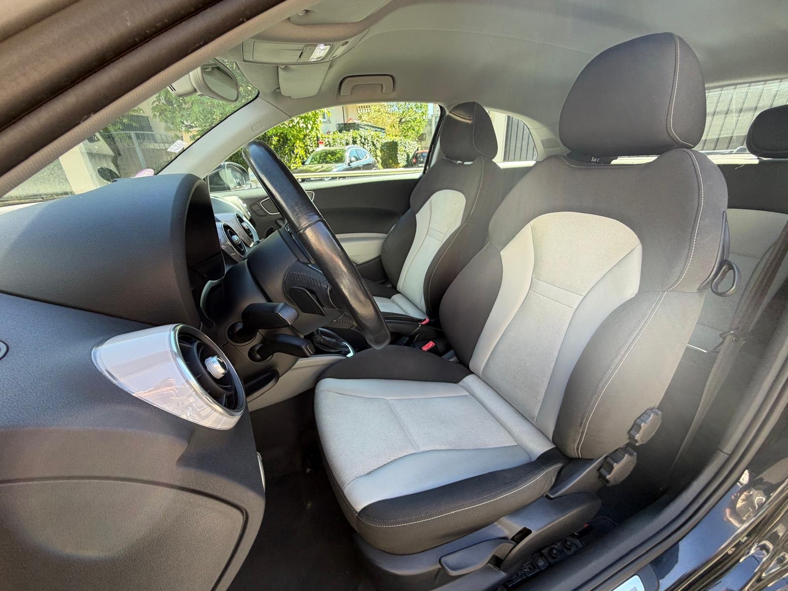 AUDI A1 1.4 TFSI 16V S-TRONIC