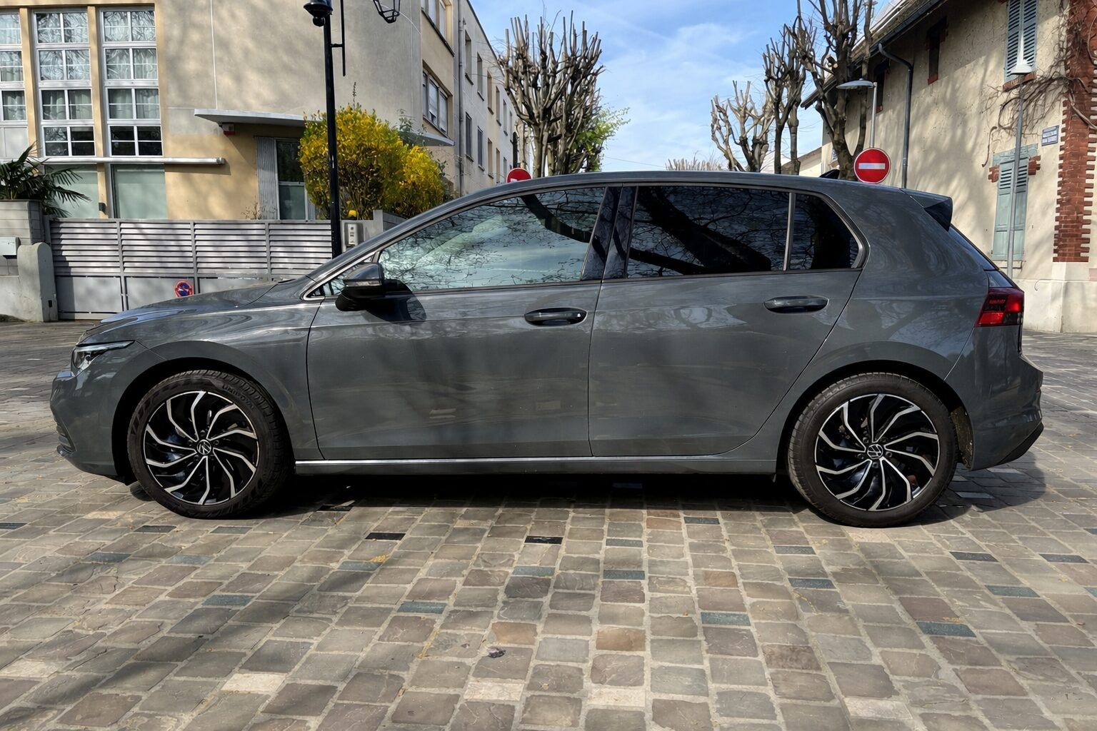 VOLKSWAGEN Golf VIII 1.5 TSi 131ch “Life business first”