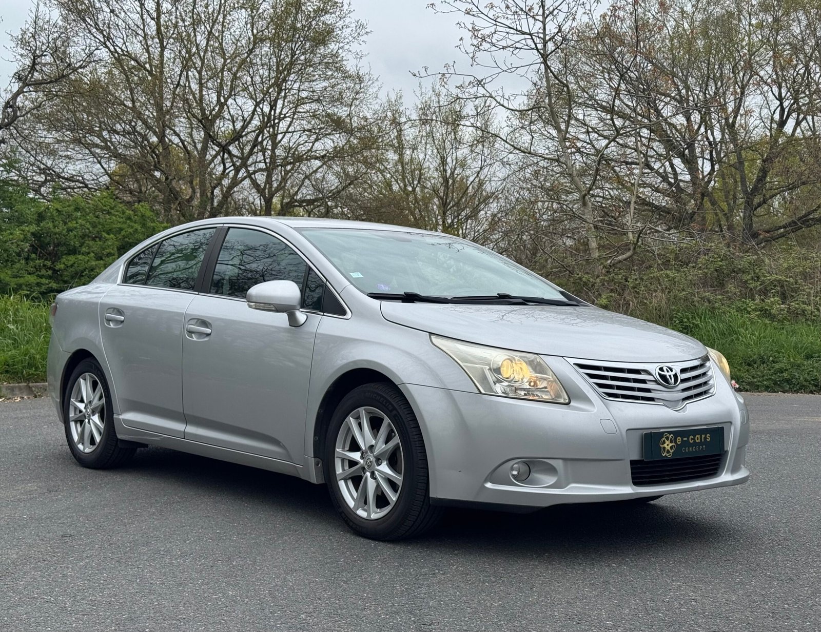 TOYOTA Avensis 1.8 VVT-i 147 ch « Dynamic »