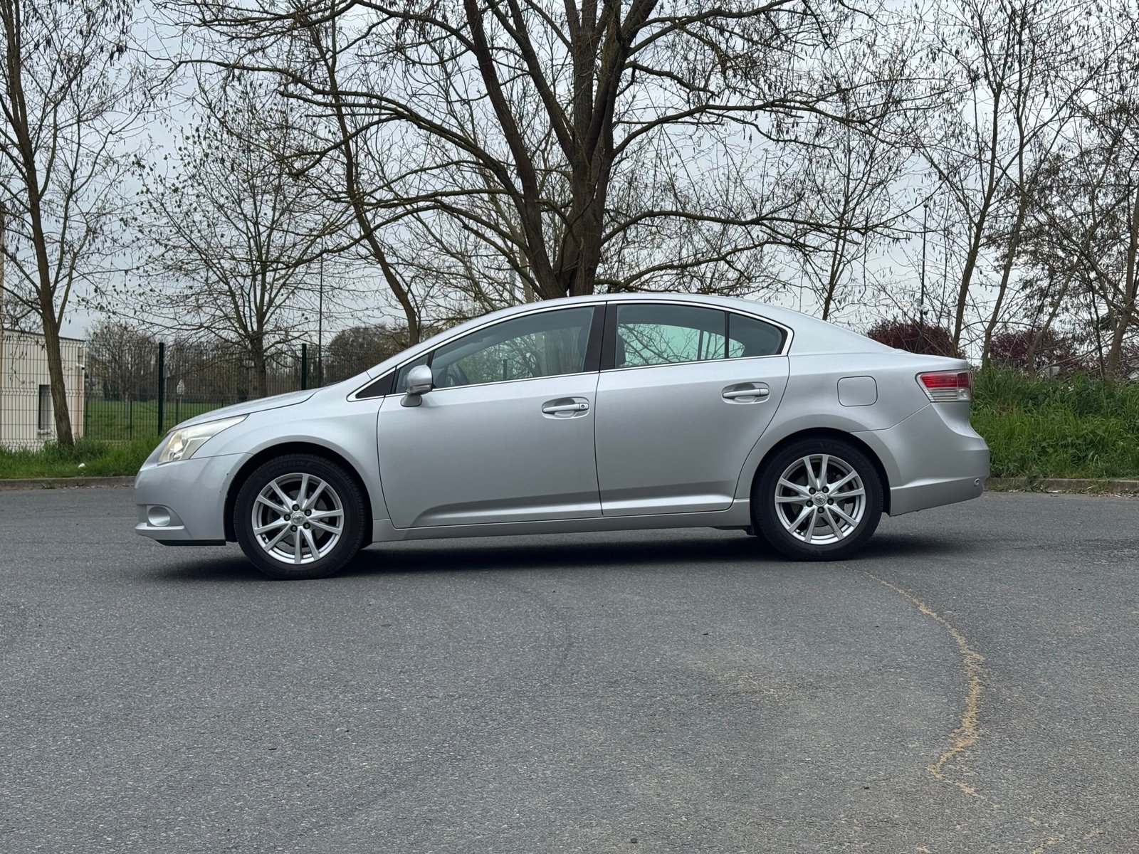 TOYOTA Avensis 1.8 VVT-i 147 ch « Dynamic »