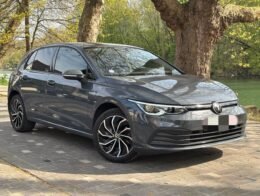 VOLKSWAGEN Golf VIII 1.5 TSi 131ch “Life business first”