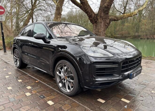 PORSCHE Cayenne Turbo 4.0 V8 550ch “Platinium”