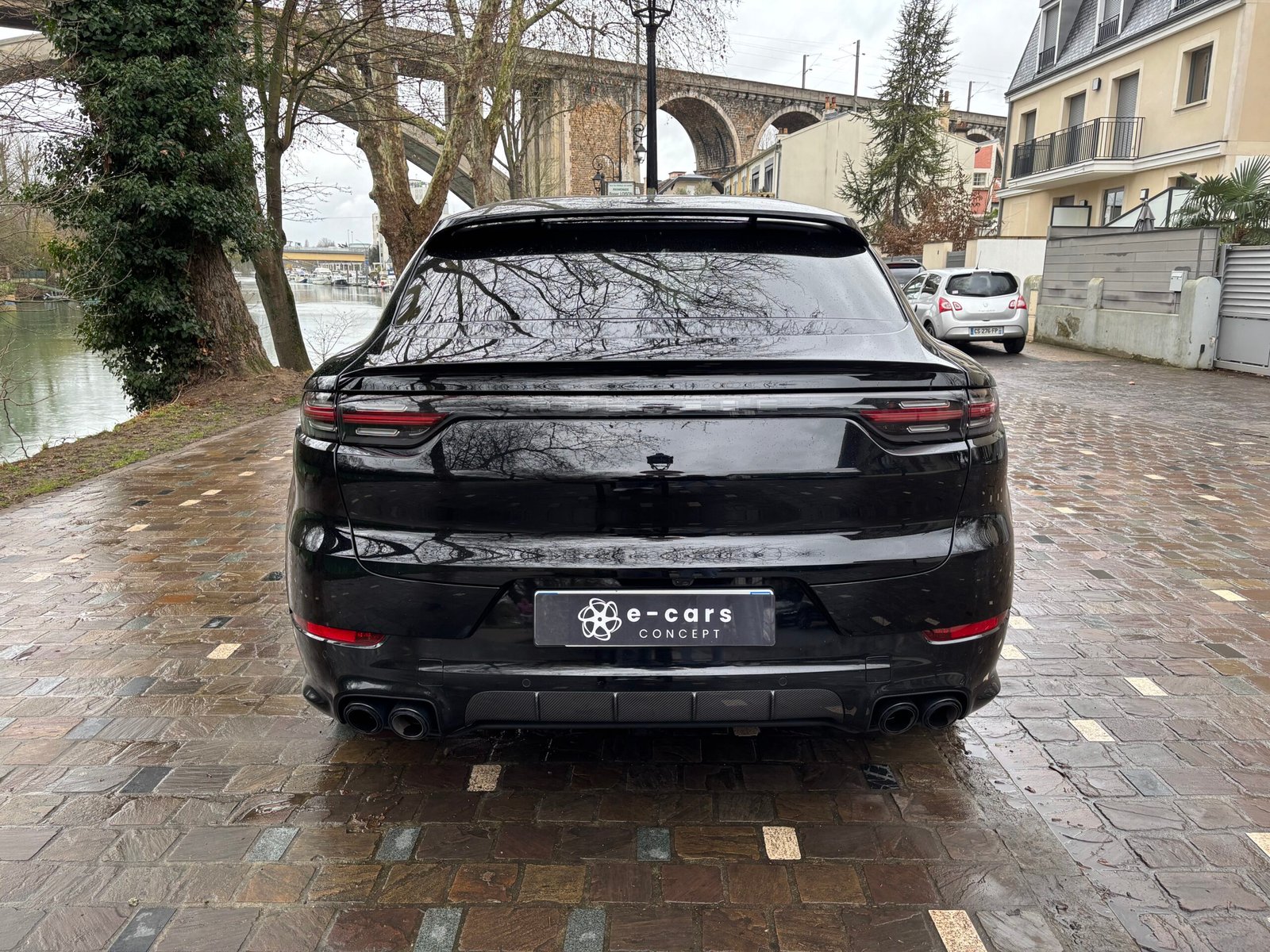 PORSCHE Cayenne Turbo 4.0 V8 550ch “Platinium”
