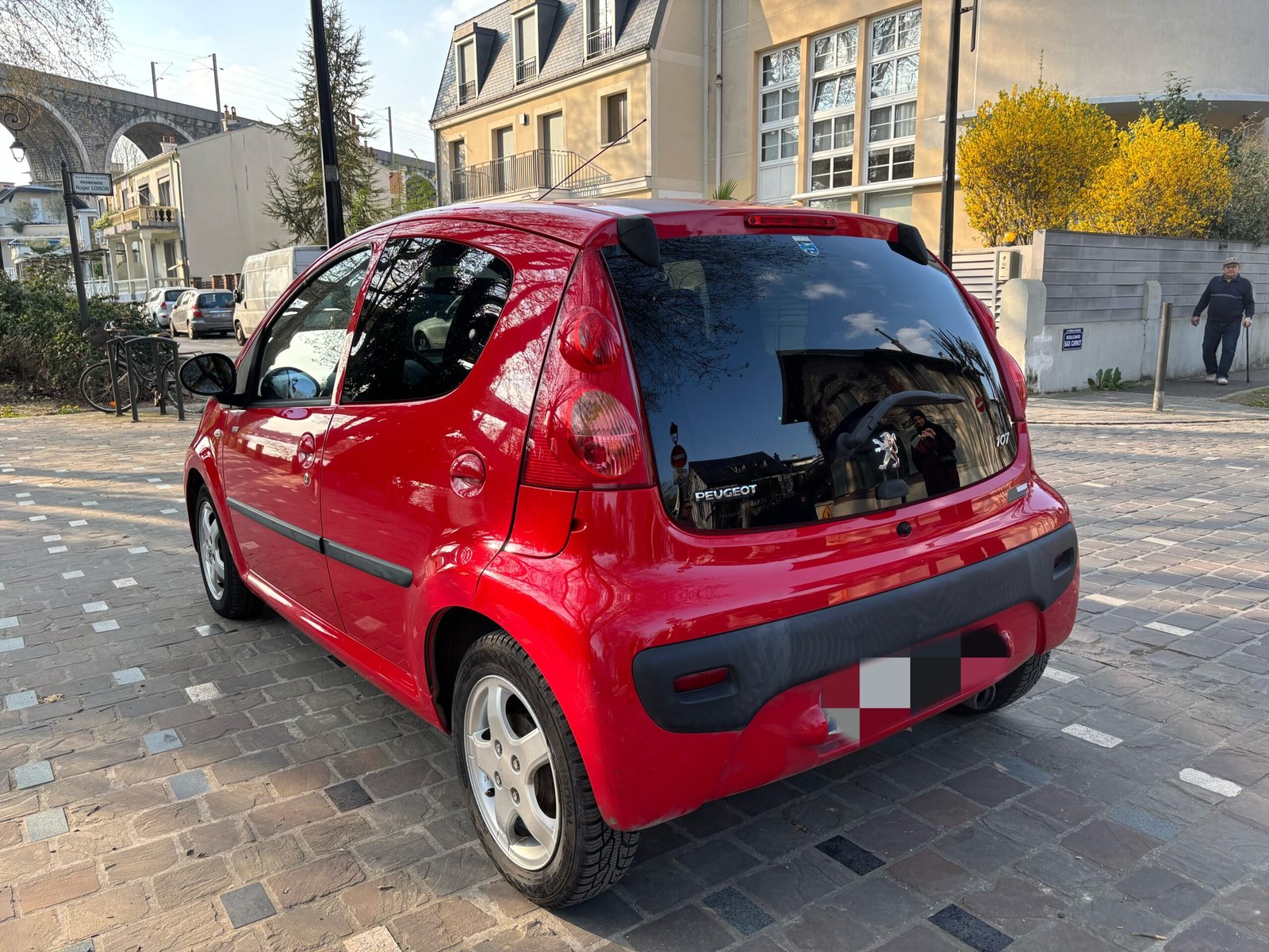 PEUGEOT 107 1.0 68ch “Sportium”