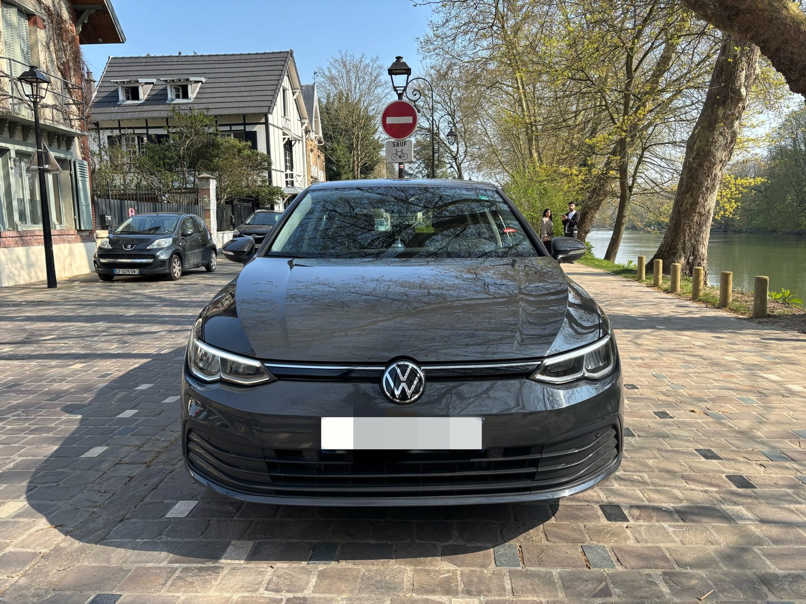 VOLKSWAGEN Golf VIII 1.5 TSi 131ch “Life business first”