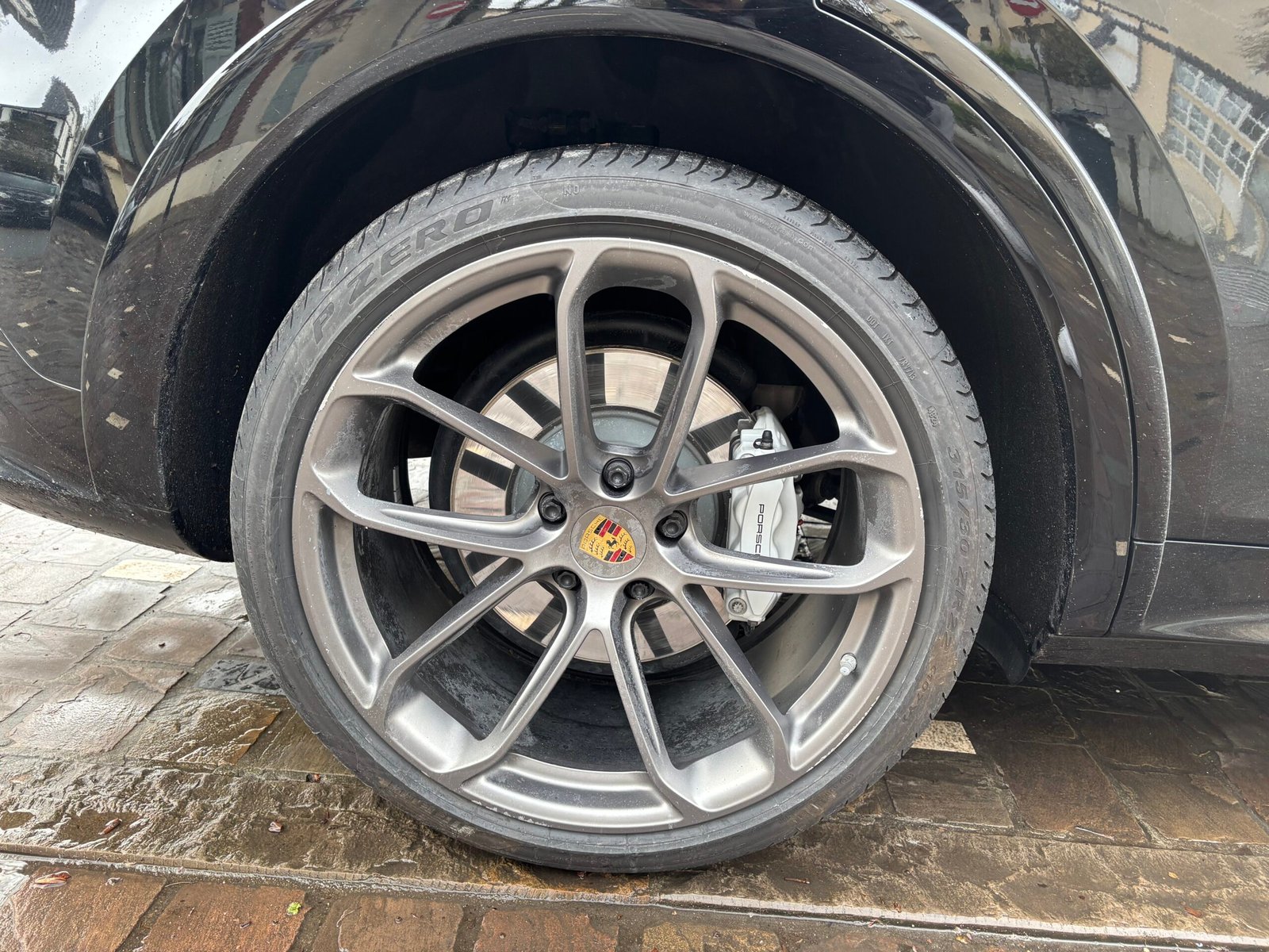 PORSCHE Cayenne Turbo 4.0 V8 550ch “Platinium”