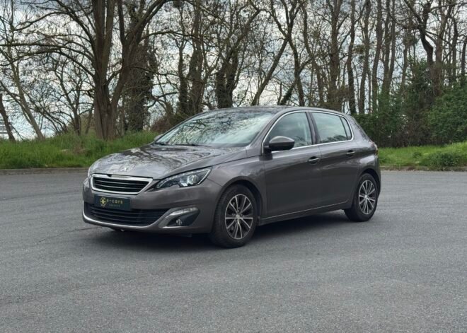 Peugeot 308 II 1.6 BlueHDi S&S 120CH « ALLURE »