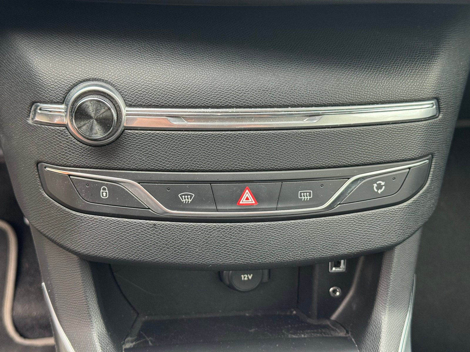 Peugeot 308 II 1.6 BlueHDi S&S 120CH « ALLURE »