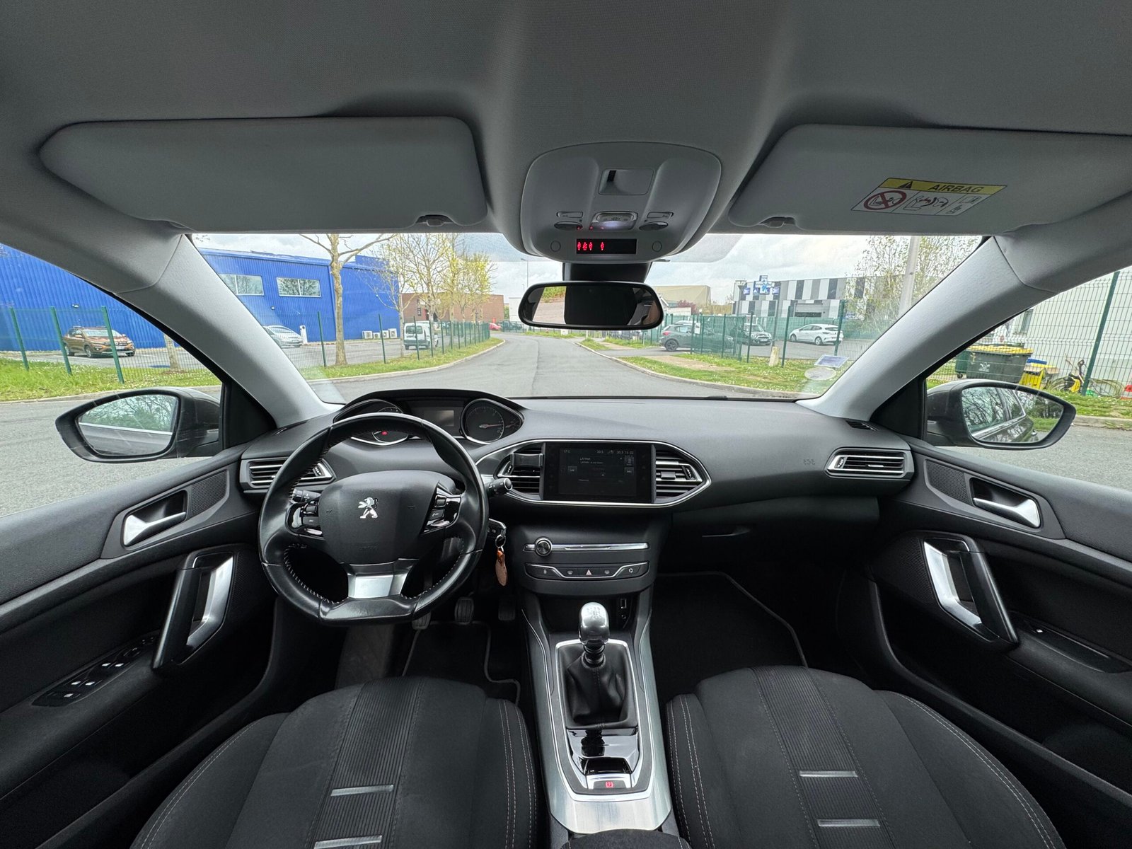 Peugeot 308 II 1.6 BlueHDi S&S 120CH « ALLURE »