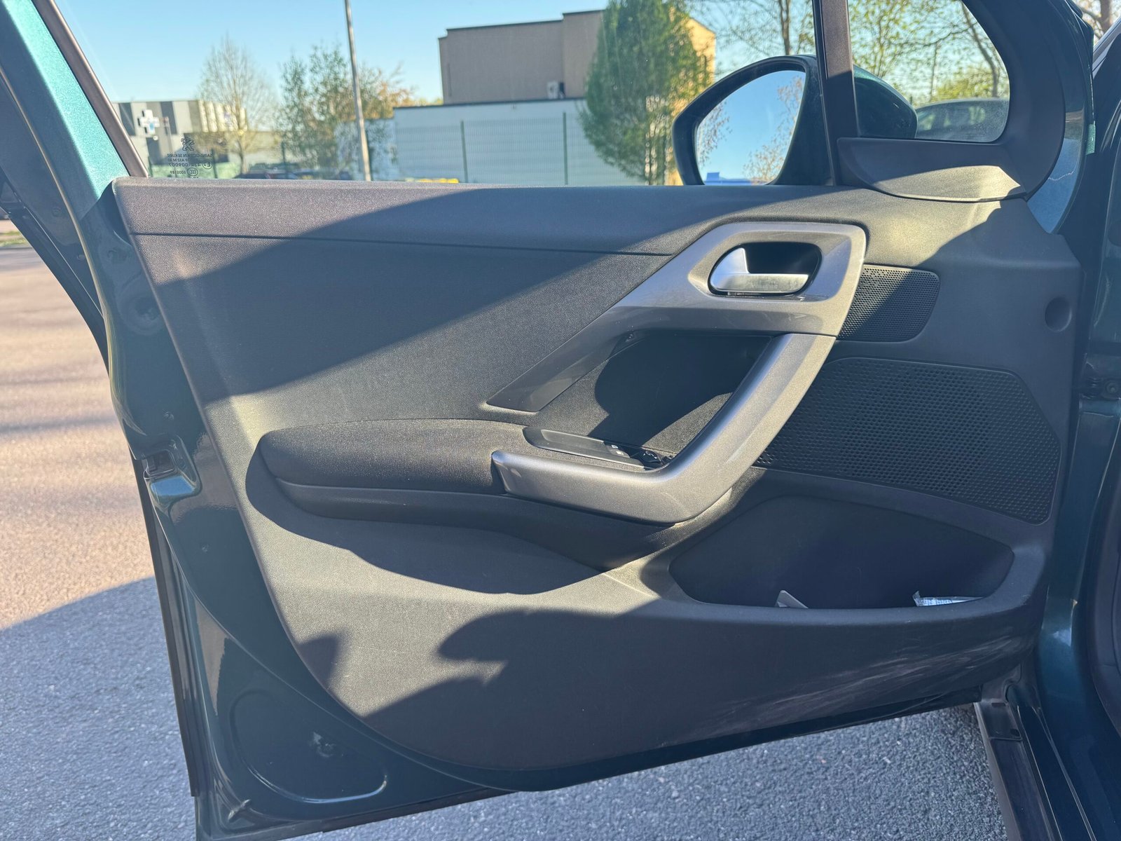 Peugeot 2008 5HB 1.5 BlueHDi S&S 102CH « ALLURE »