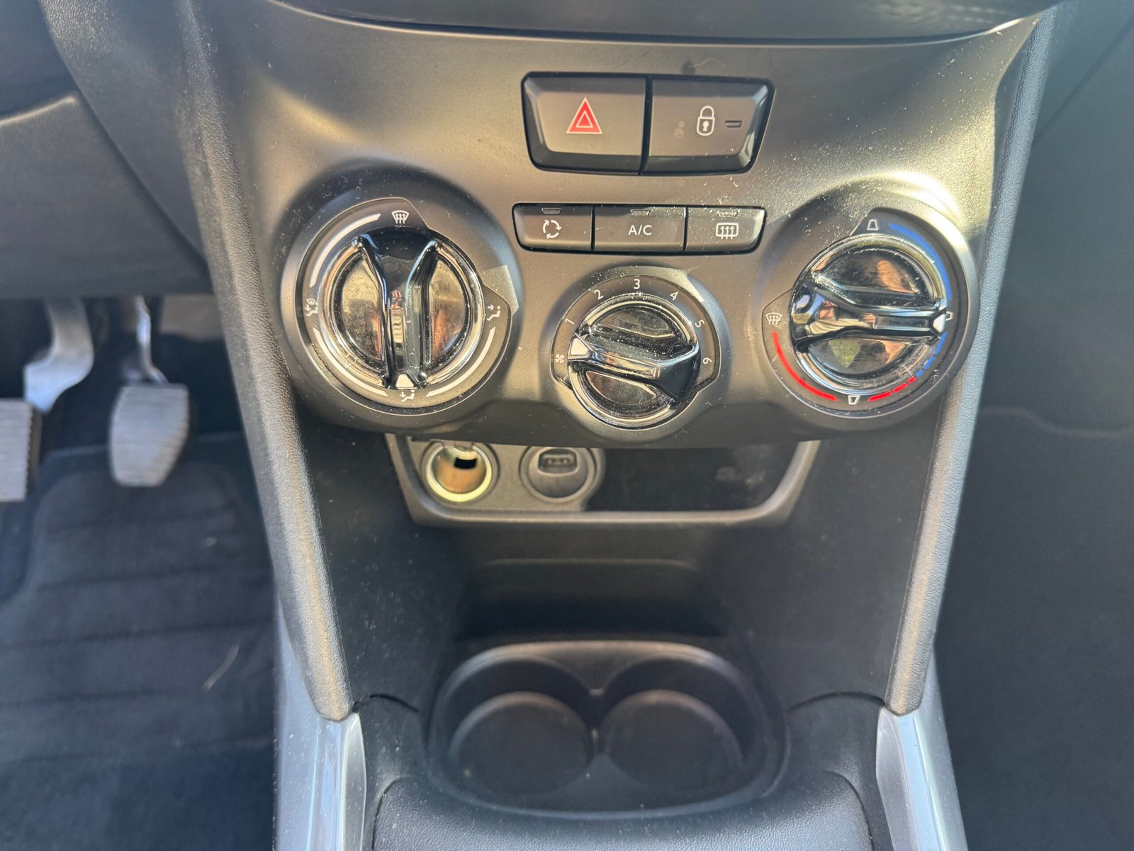 Peugeot 2008 5HB 1.5 BlueHDi S&S 102CH « ALLURE »