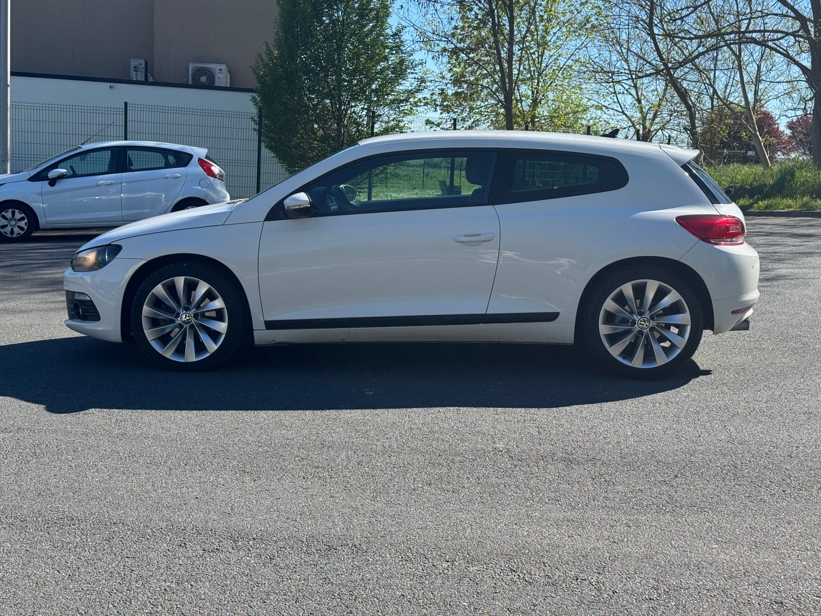 VOLKSWAGEN Scirocco II 2.0 TFSI DSG6 200CH « CARAT »