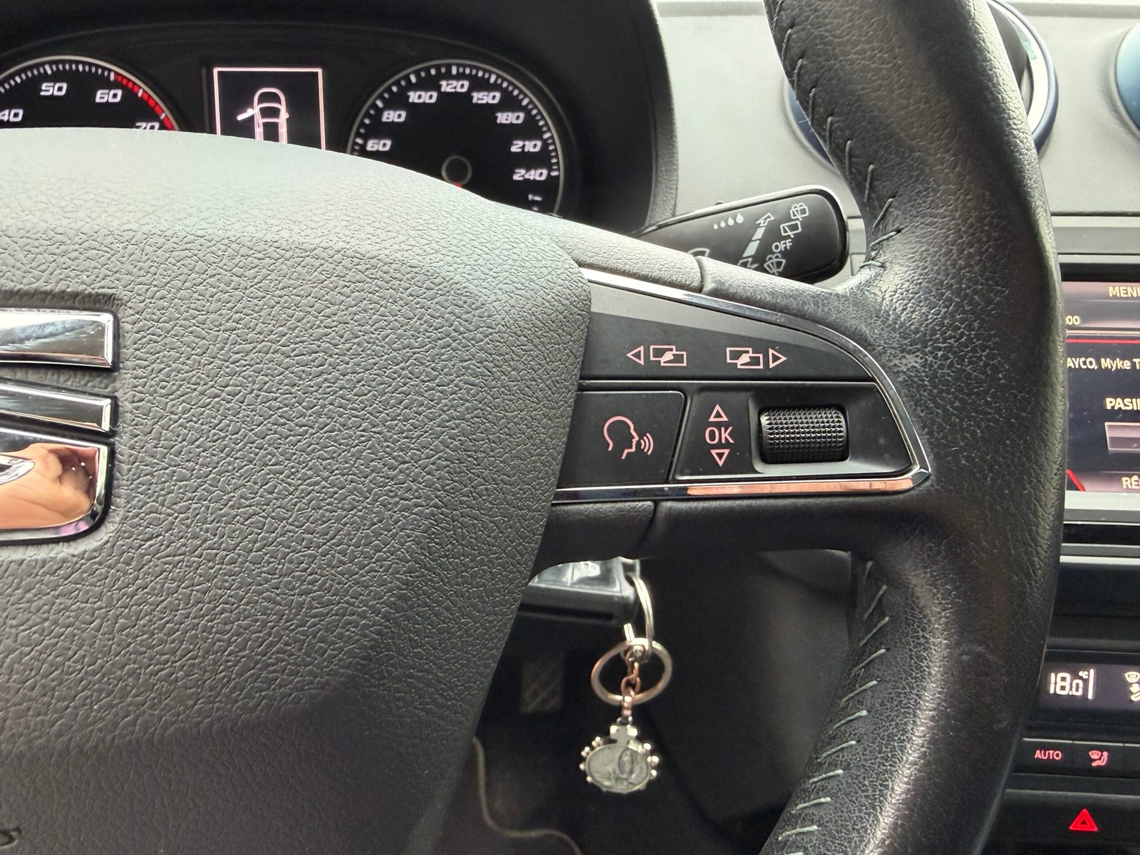 SEAT Ibiza IV Phase 3 5 Portes 1.2 TSI 16V 90 cv Connect