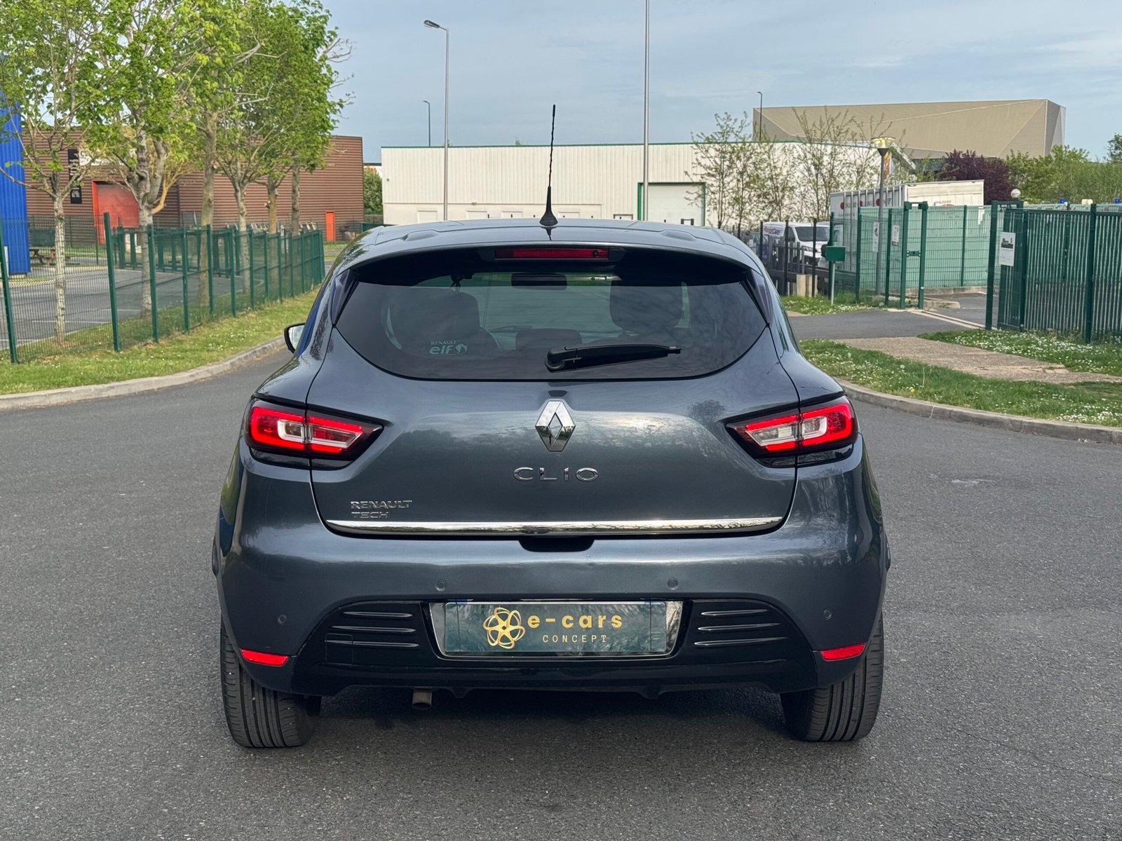 RENAULT Clio IV (phase 2) 0.9 TCe 90ch « Intens »