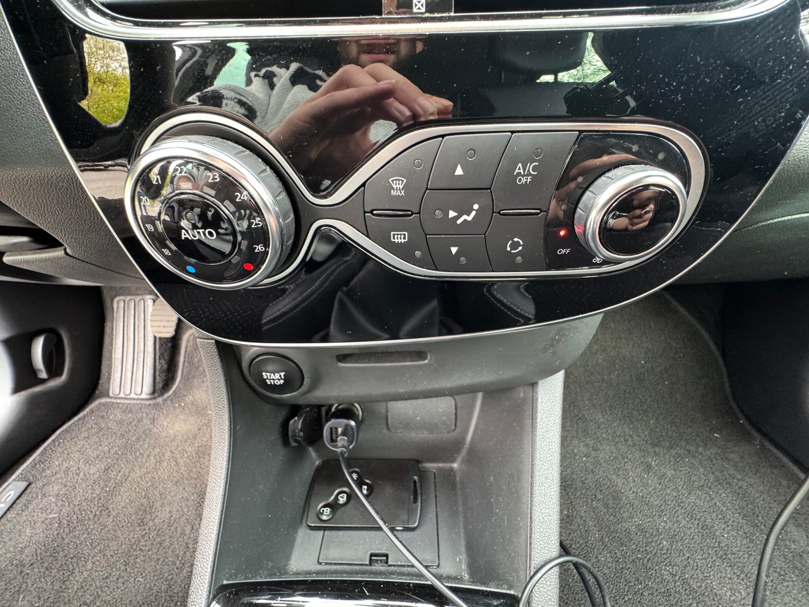 RENAULT Clio IV (phase 2) 0.9 TCe 90ch « Intens »