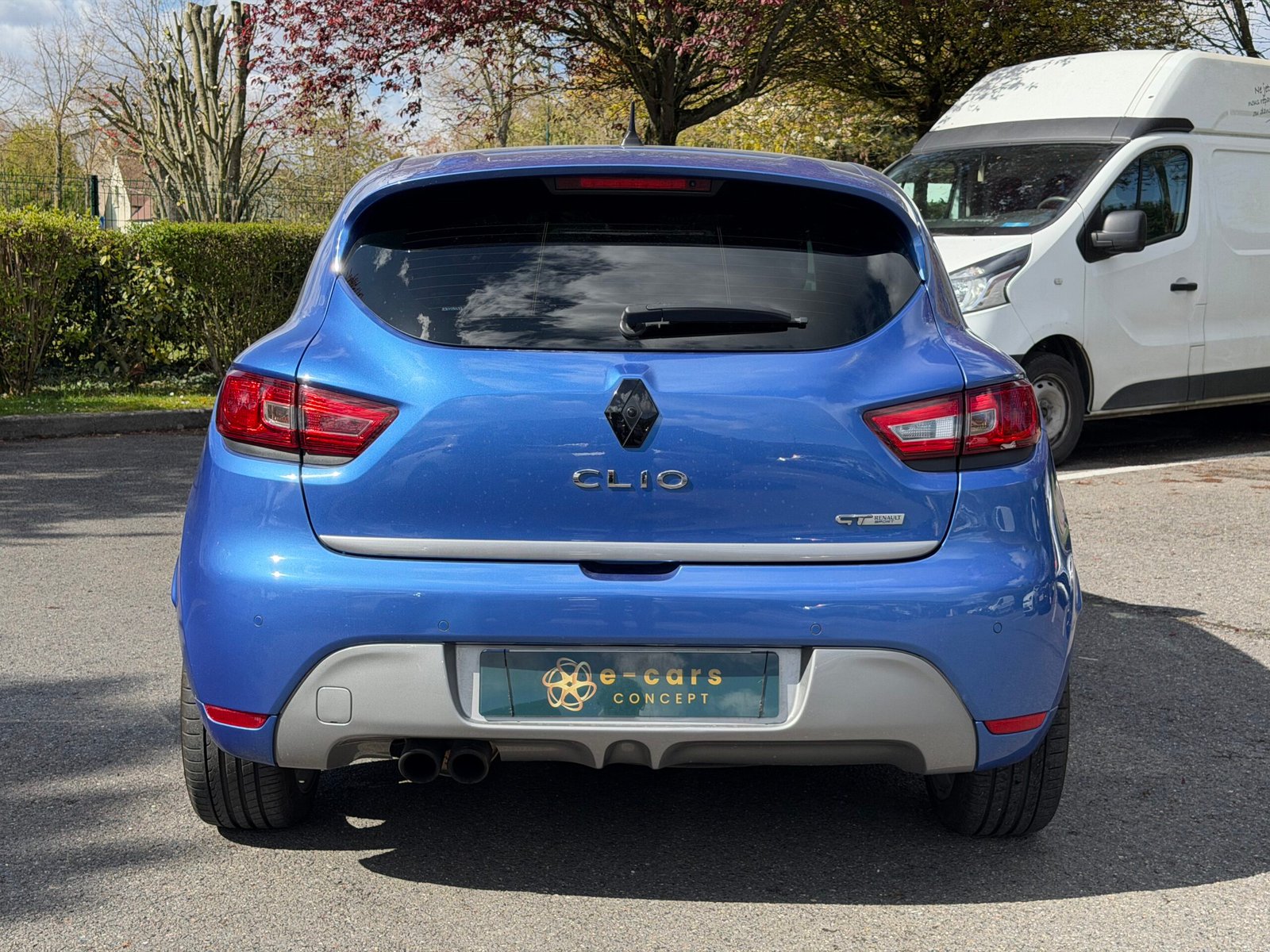 RENAULT Clio IV 5 Portes 1.2 TCe 16V EDC6 120 cv Boîte auto GT