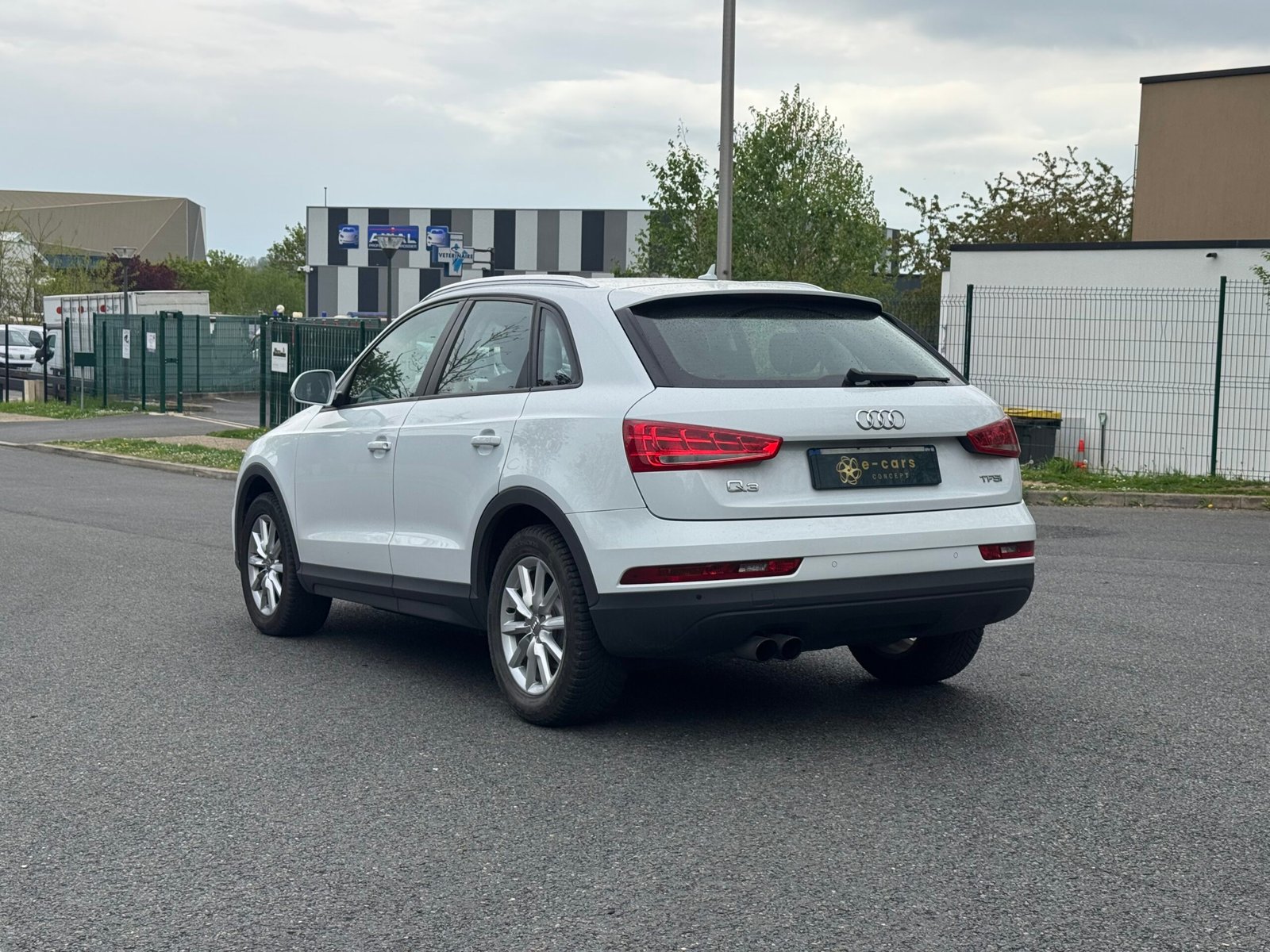 AUDI Q3 I (phase 2) 1.4 TFSi S Tronic6 150 ch « Ambiente »